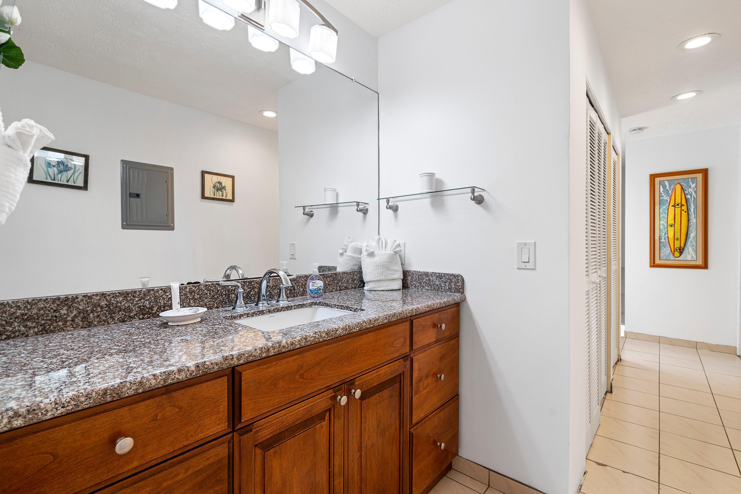 Kona Surf & Racquet Club