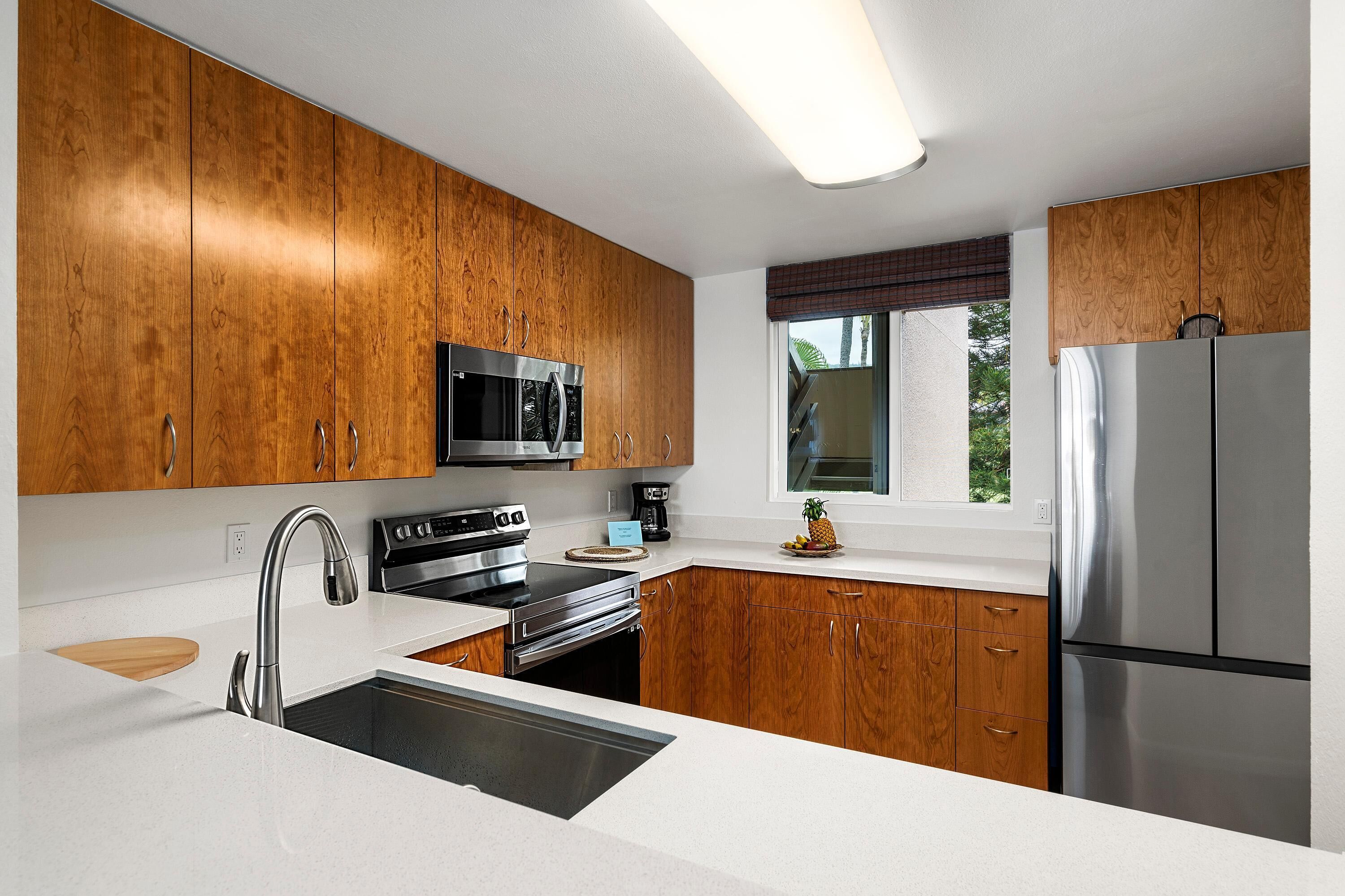 Kona Surf & Racquet Club