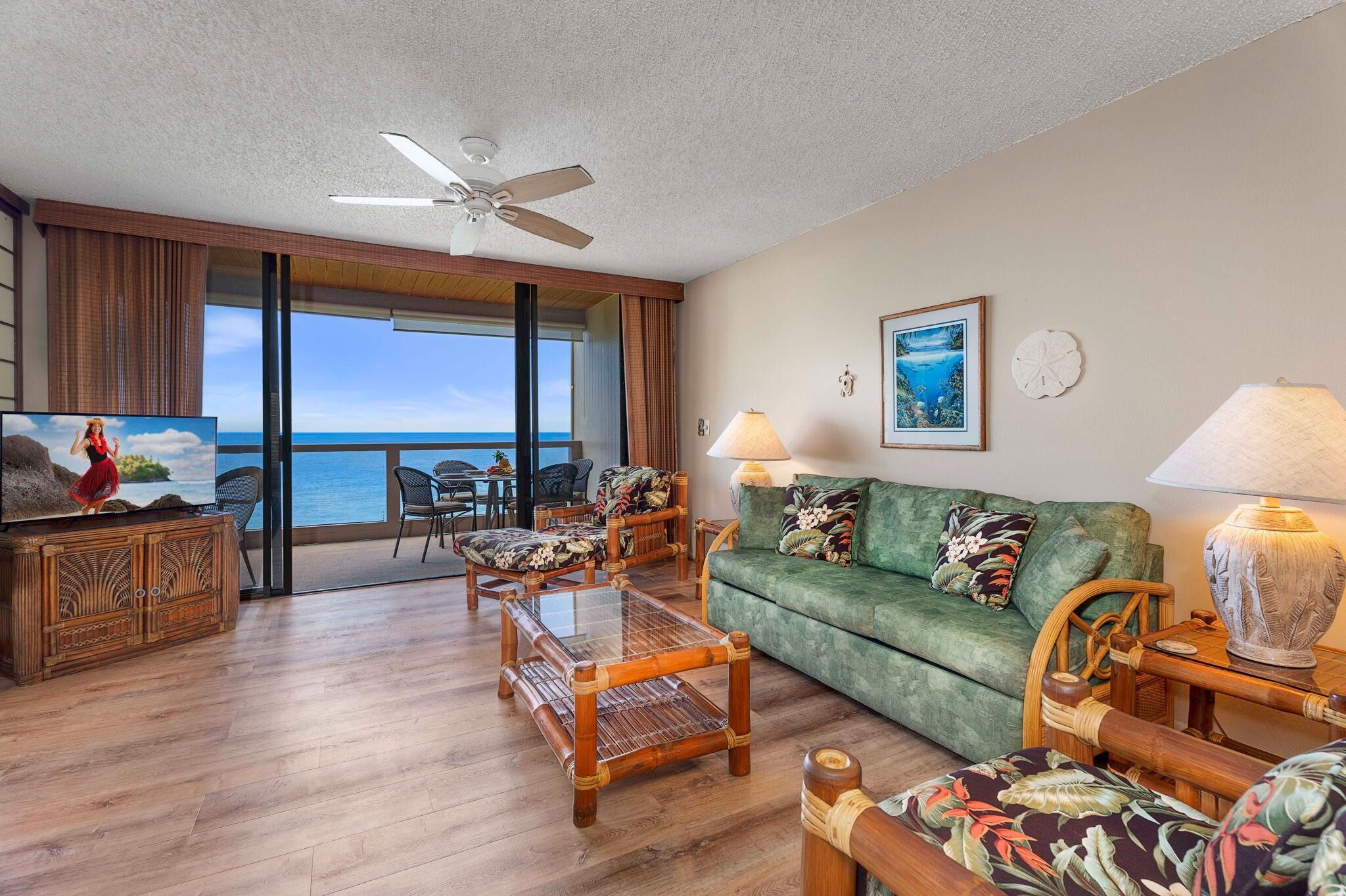 Kona Surf & Racquet Club