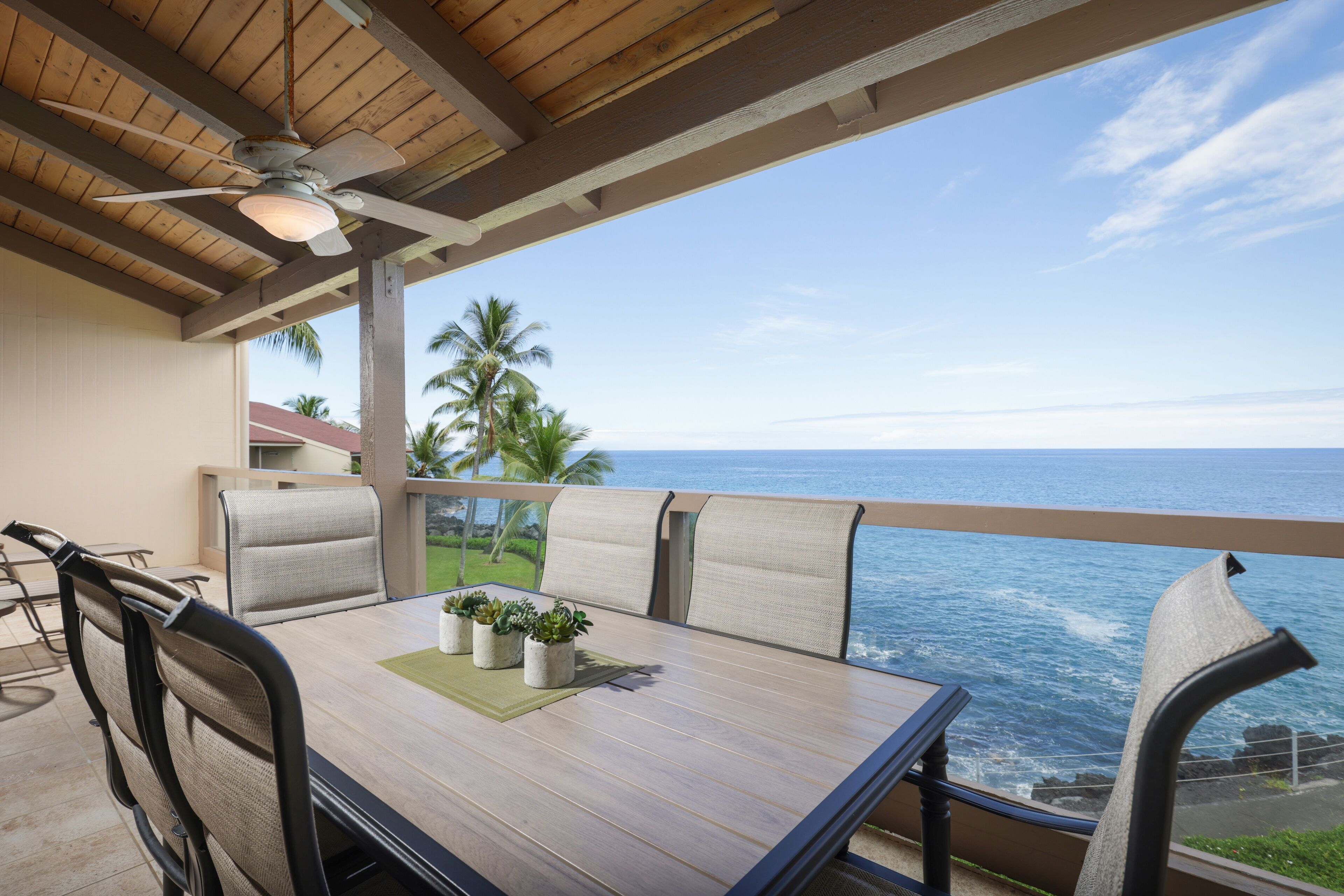 Kona Surf & Racquet Club