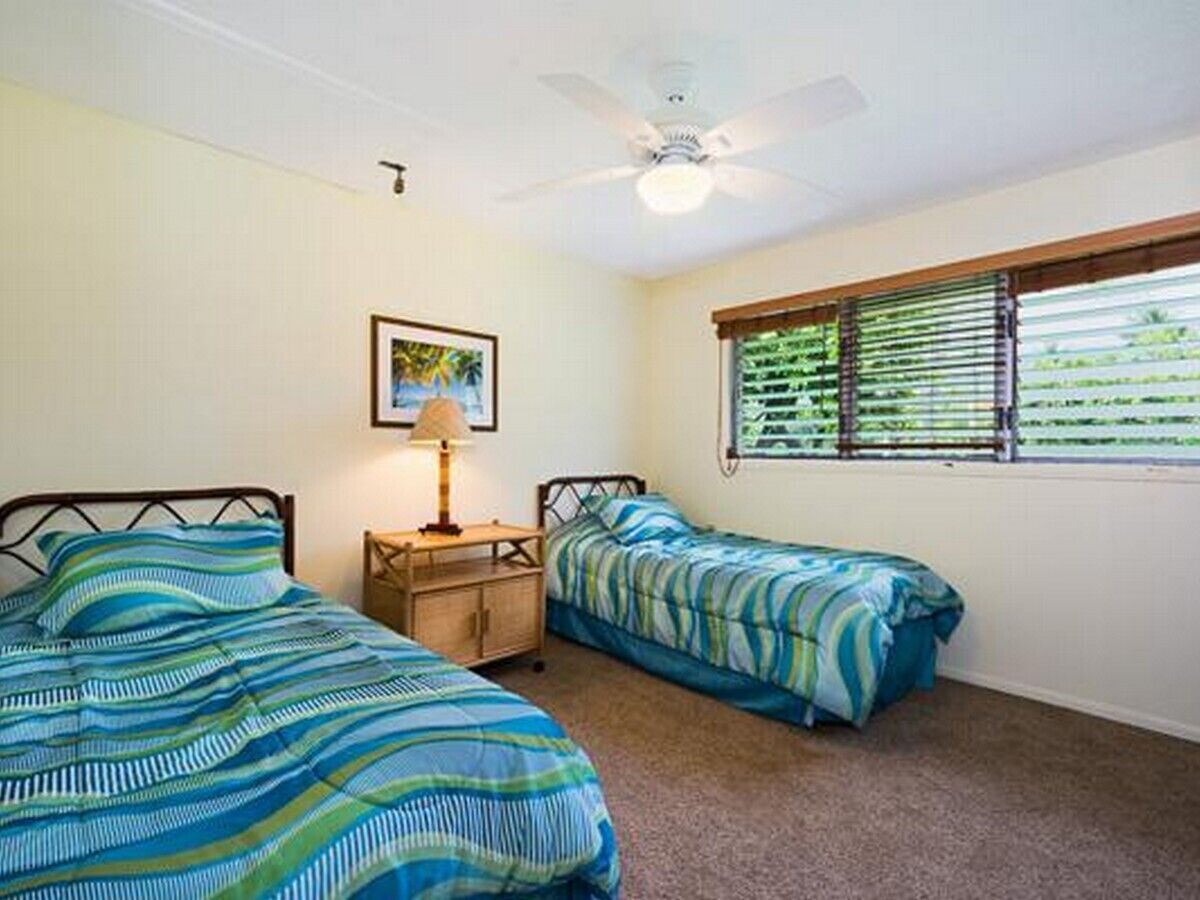 Kona Surf & Racquet Club