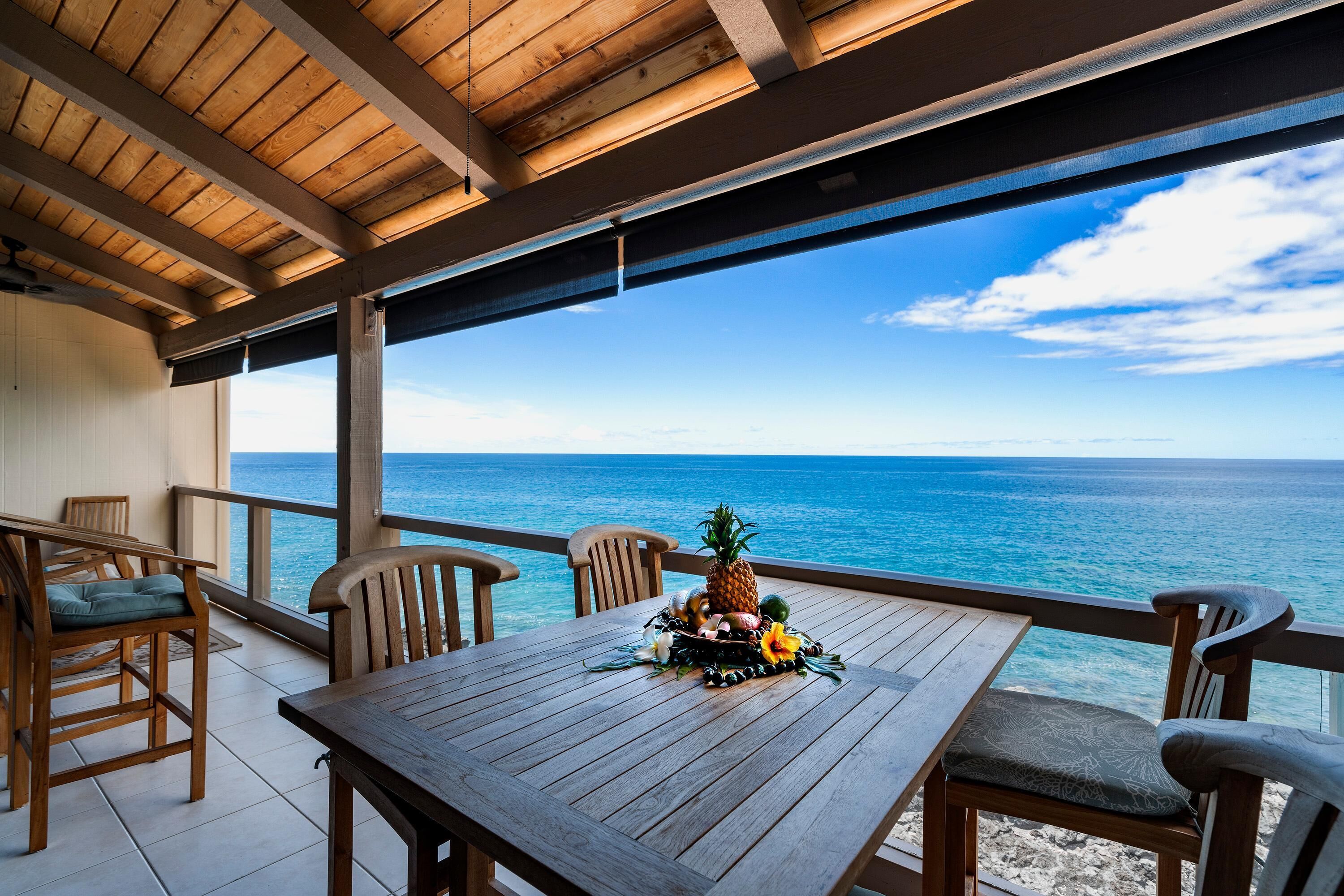 Kona Surf & Racquet Club