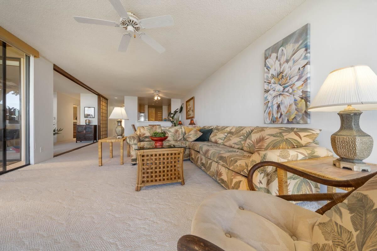 Kona Surf & Racquet Club