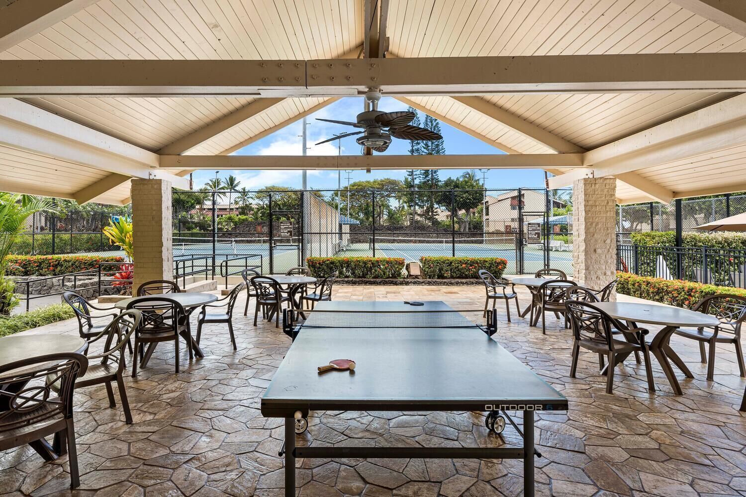 Kona Surf & Racquet Club