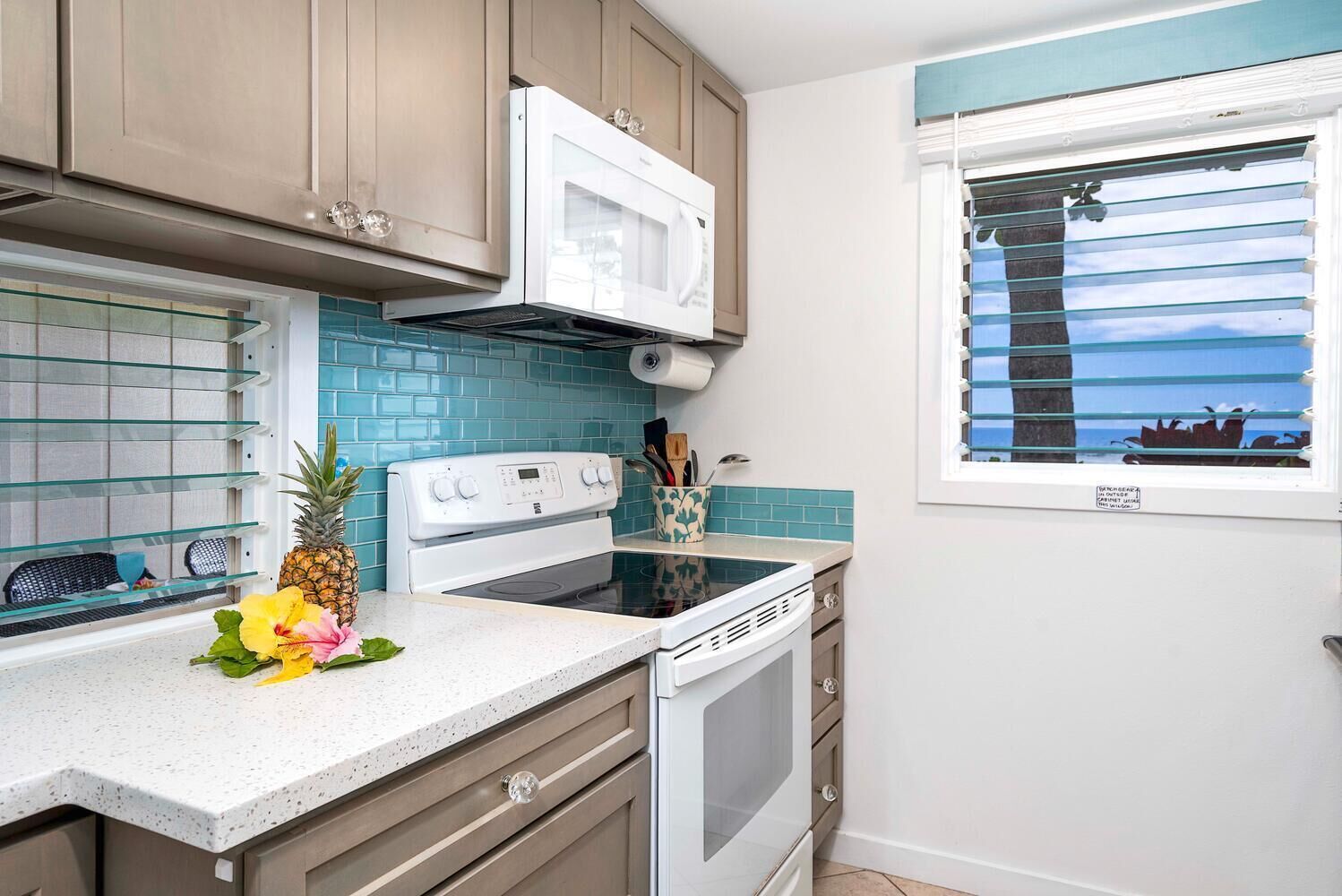 Kona Surf & Racquet Club