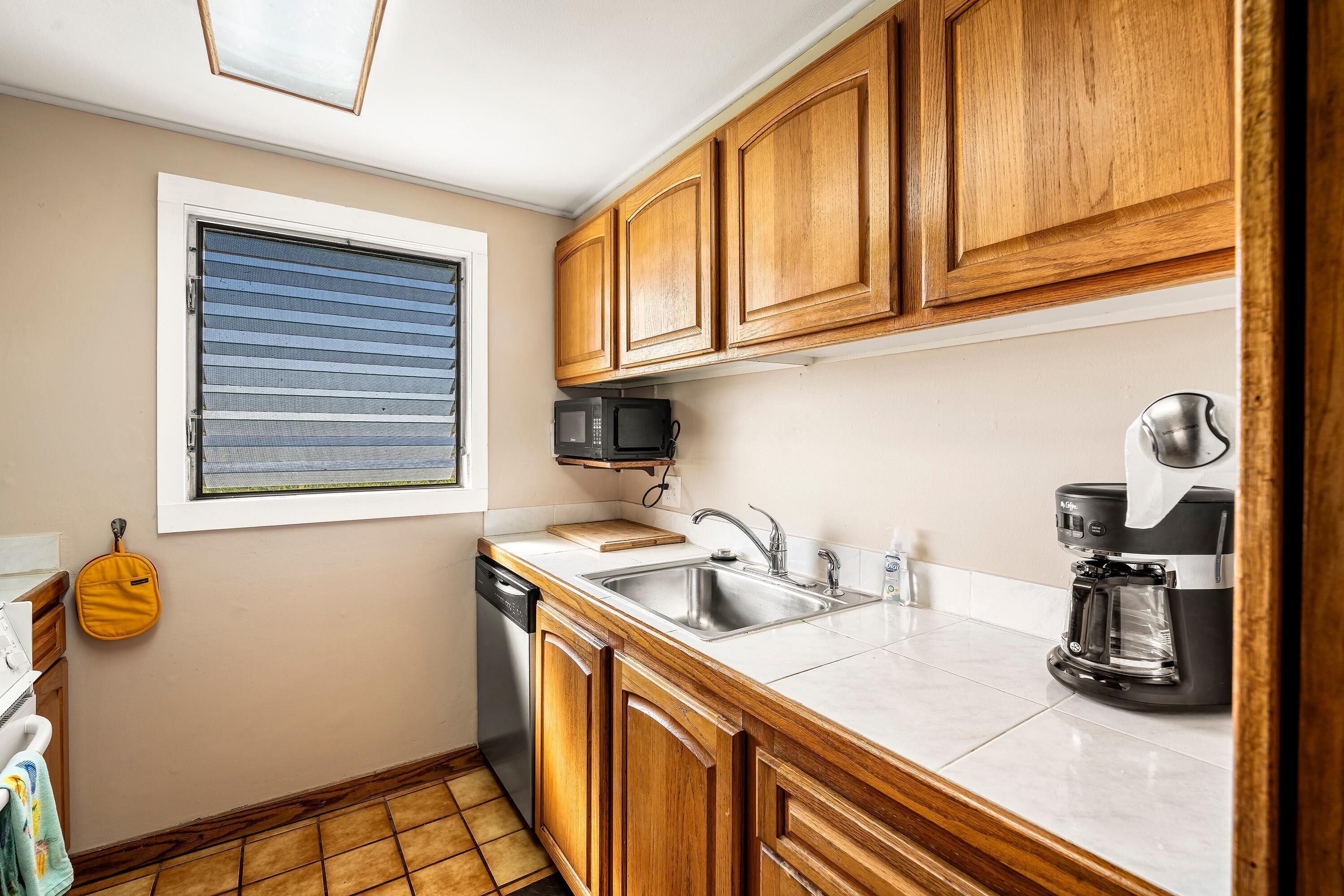 Kona Surf & Racquet Club