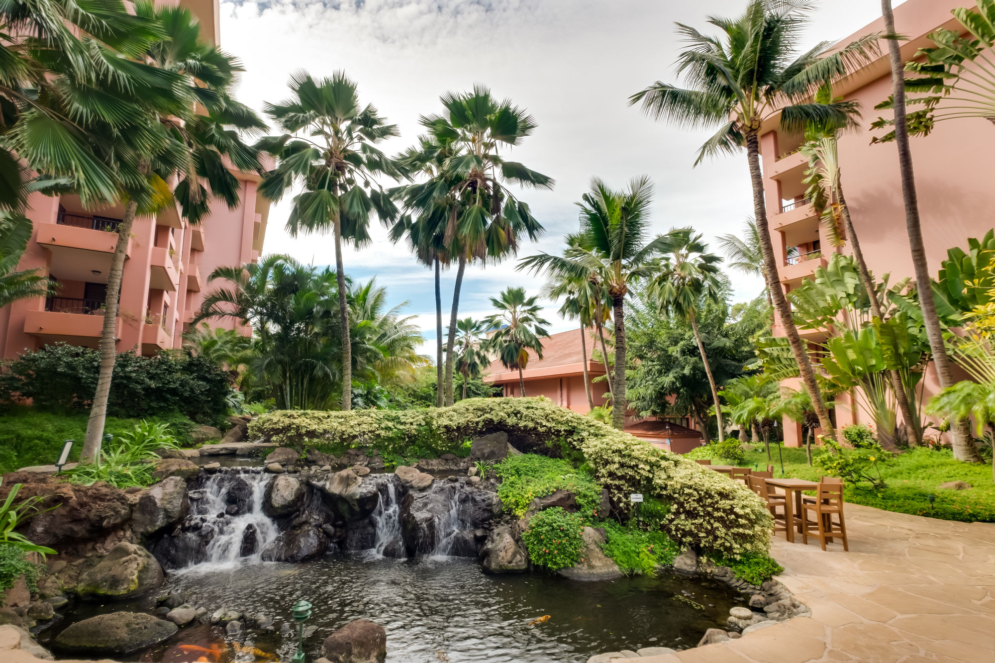 Kahana Falls