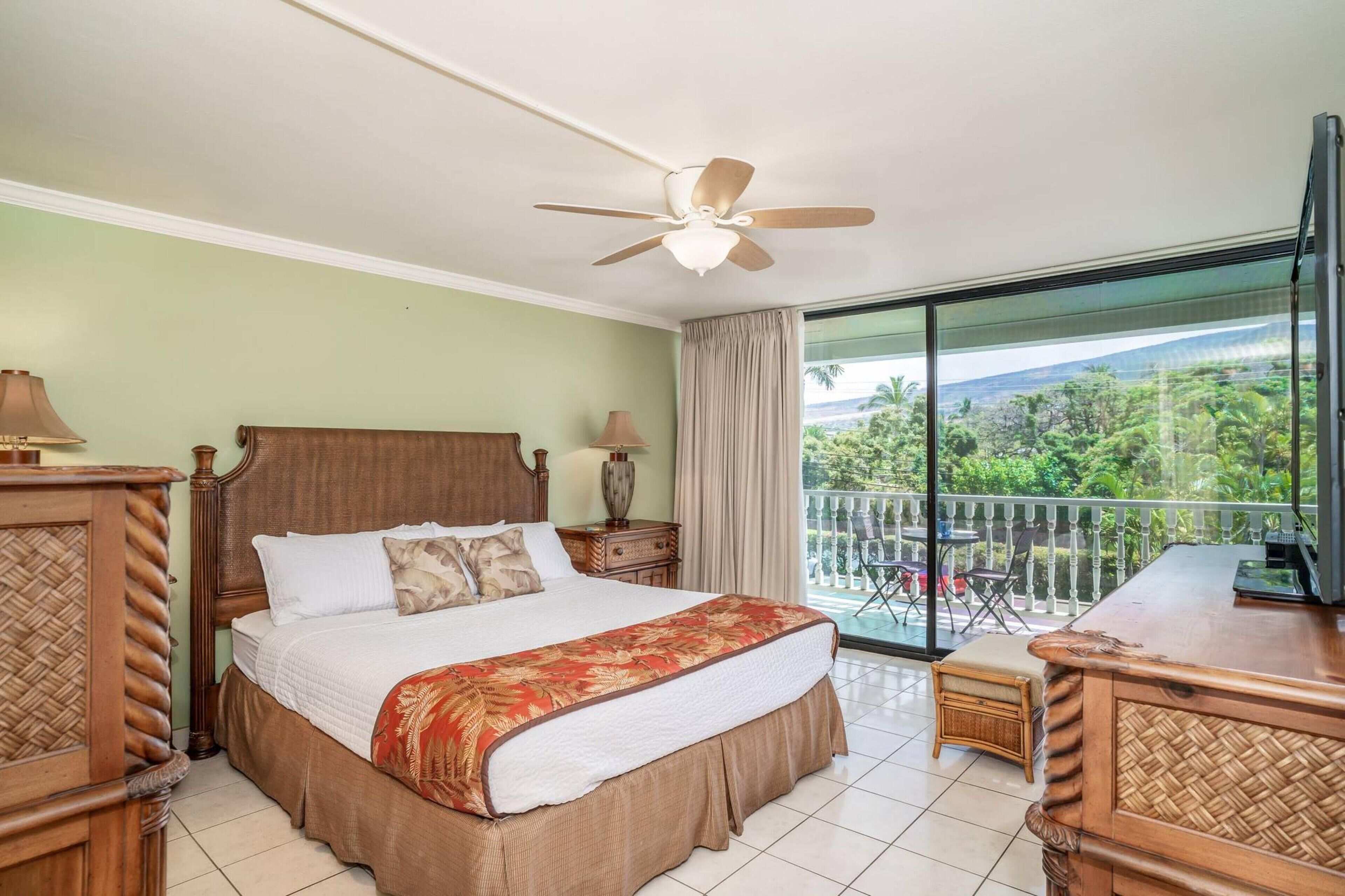 Lahaina Shores Beach Resort by Coldwell Banker Island Vacations