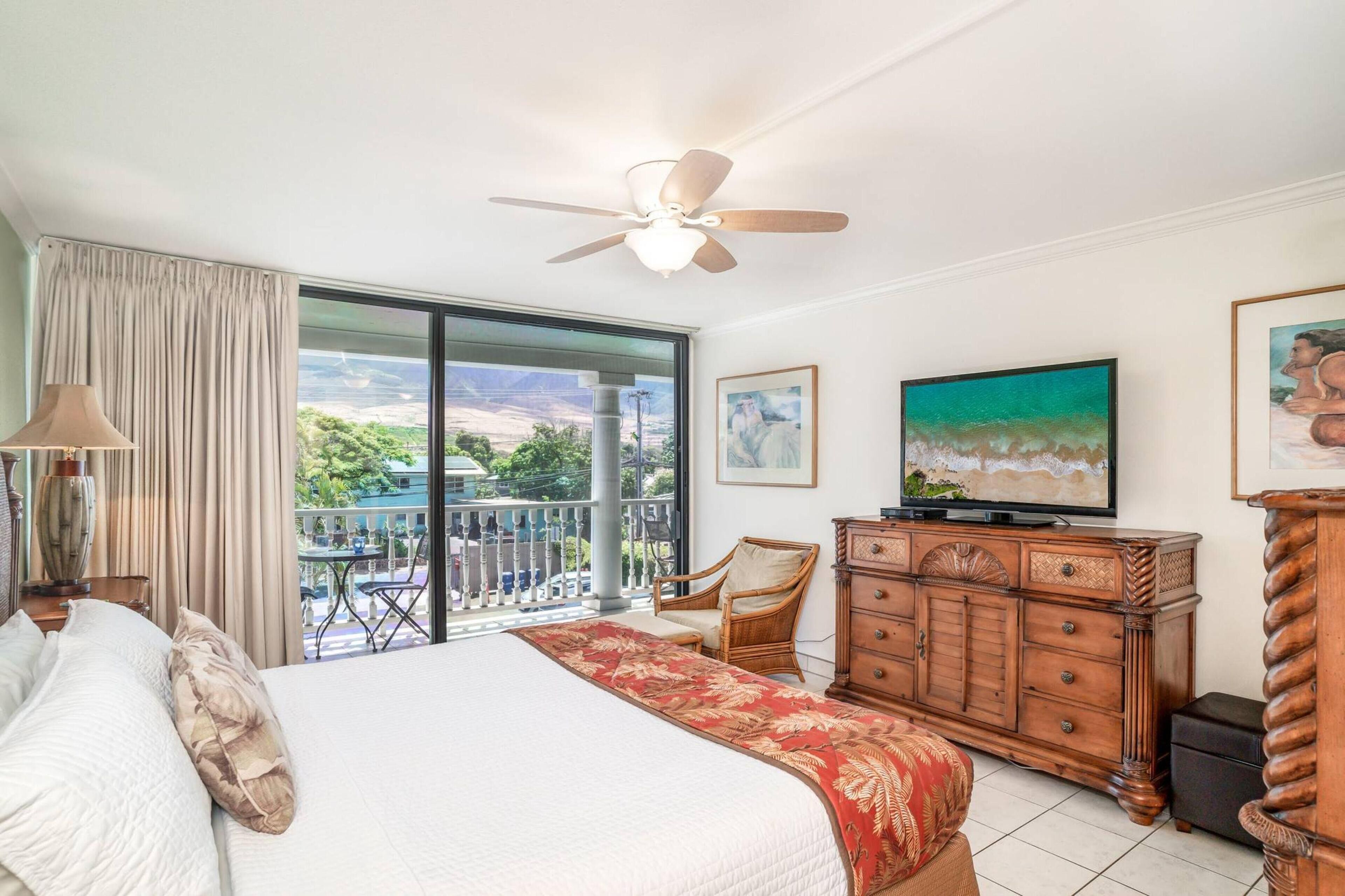 Lahaina Shores Beach Resort by Coldwell Banker Island Vacations