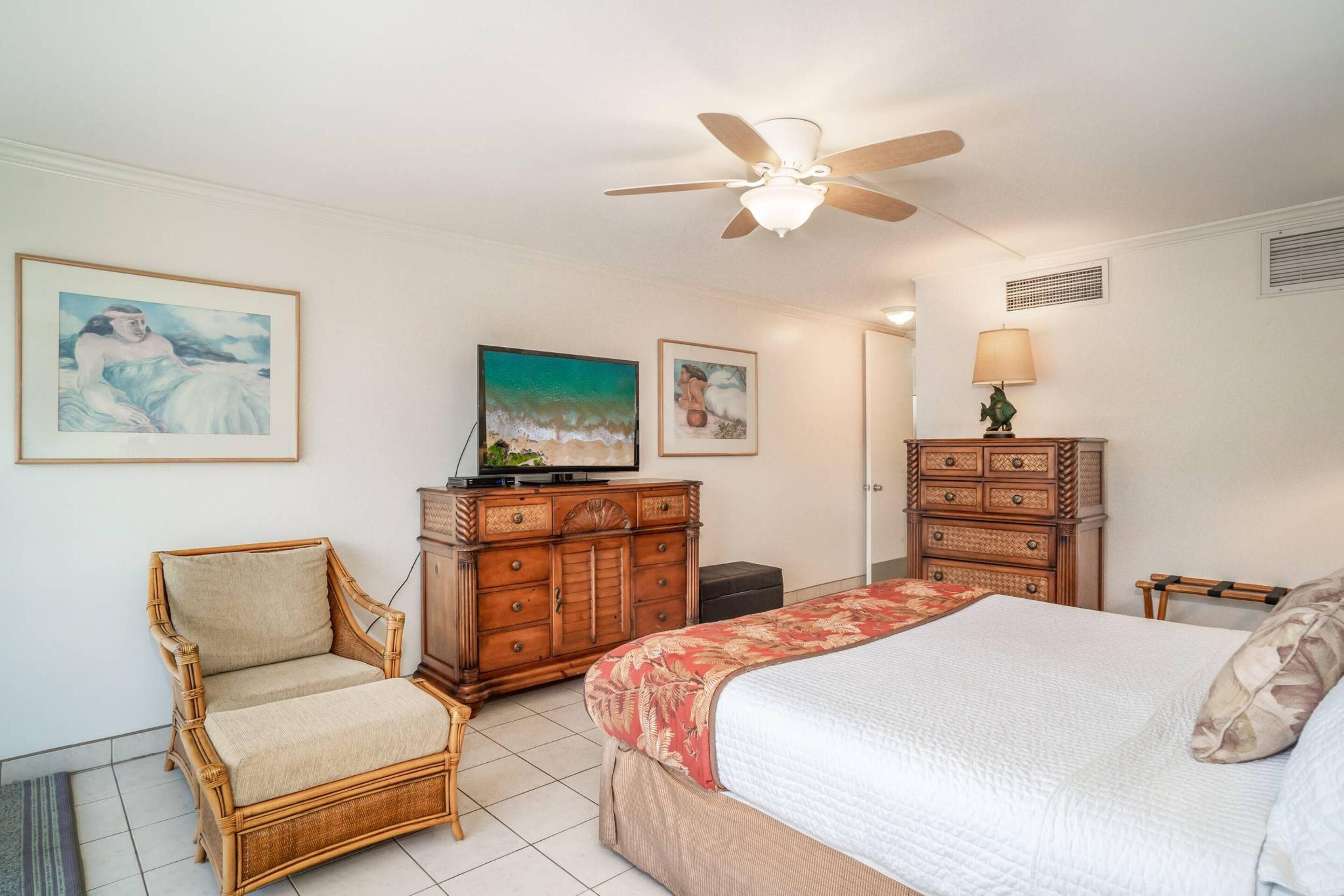 Lahaina Shores Beach Resort by Coldwell Banker Island Vacations