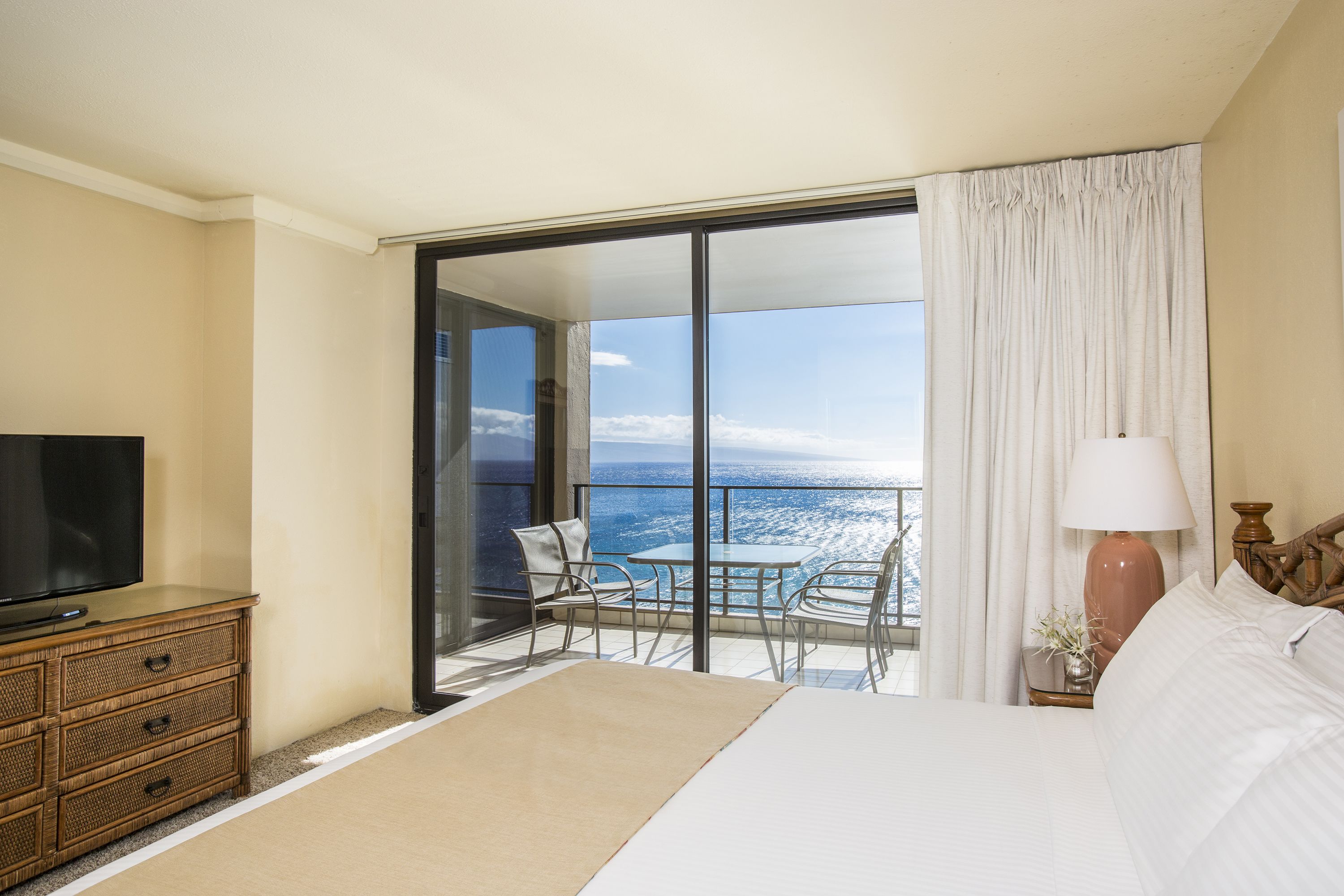 Mahana at Ka'anapali by AEI