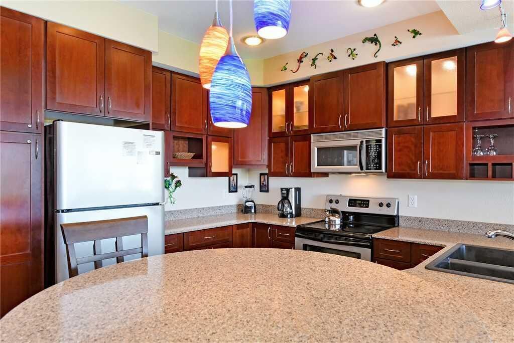 Napili Point Resort by RedAwning