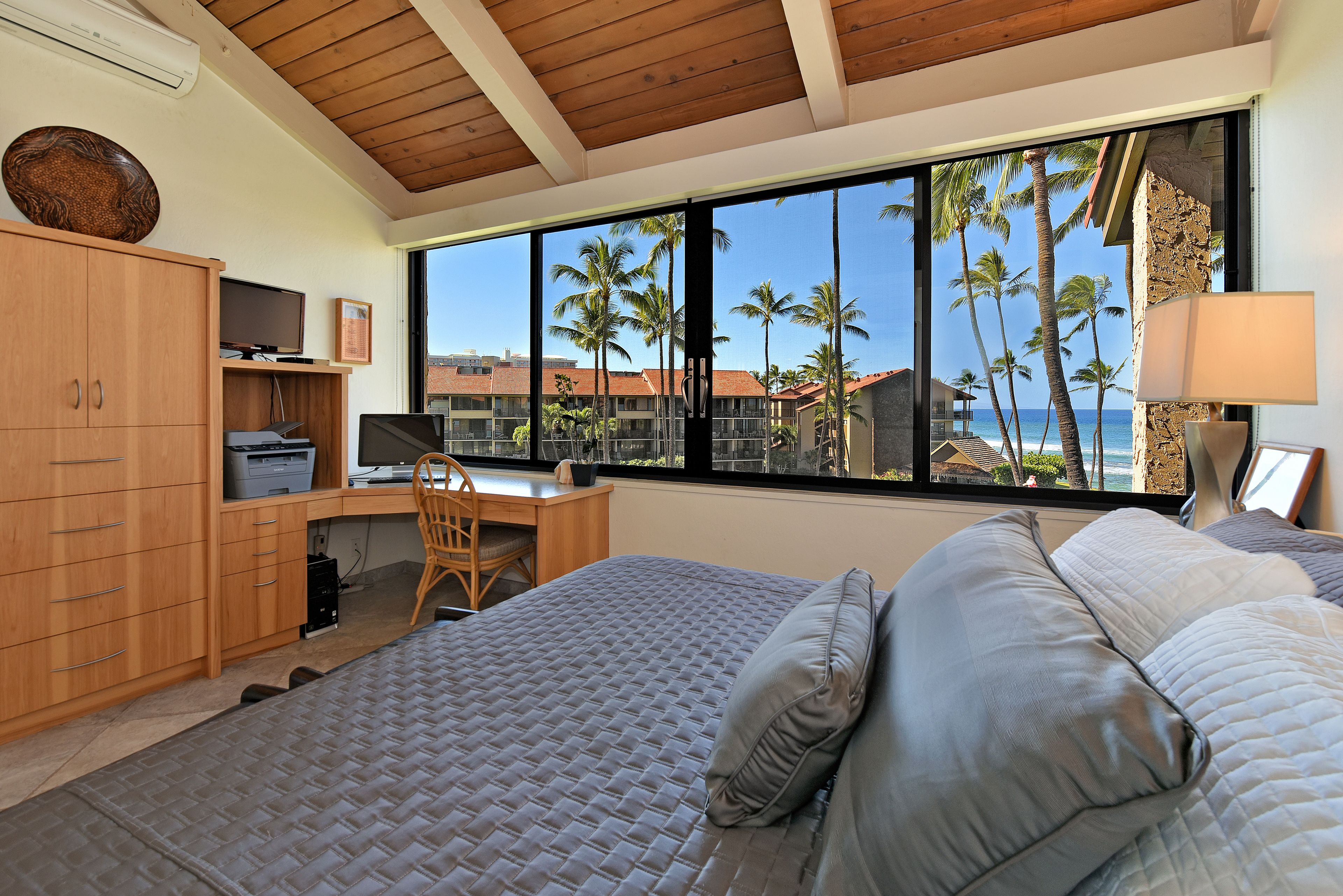 Papakea Ocean Front Resort