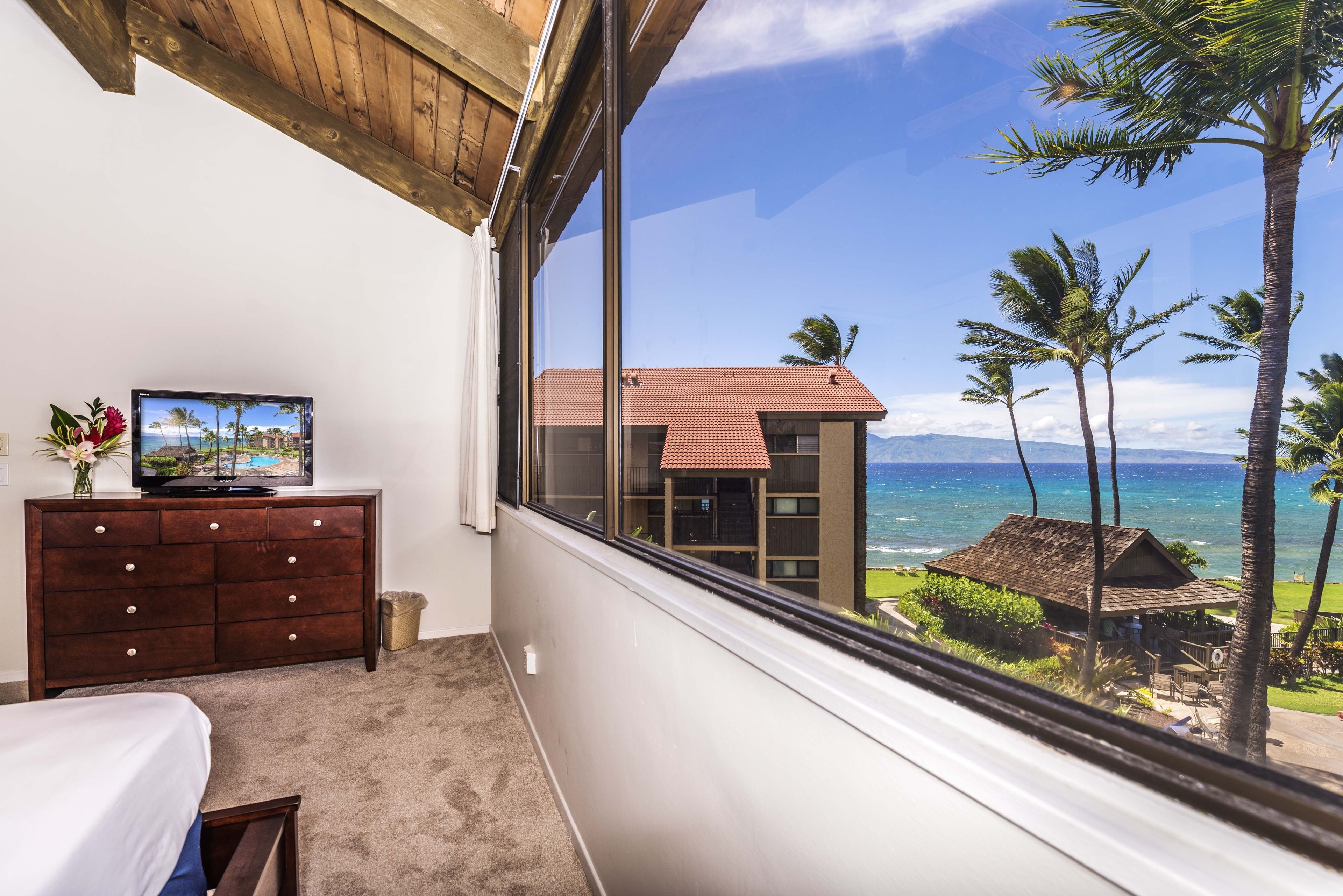Papakea Ocean Front Resort