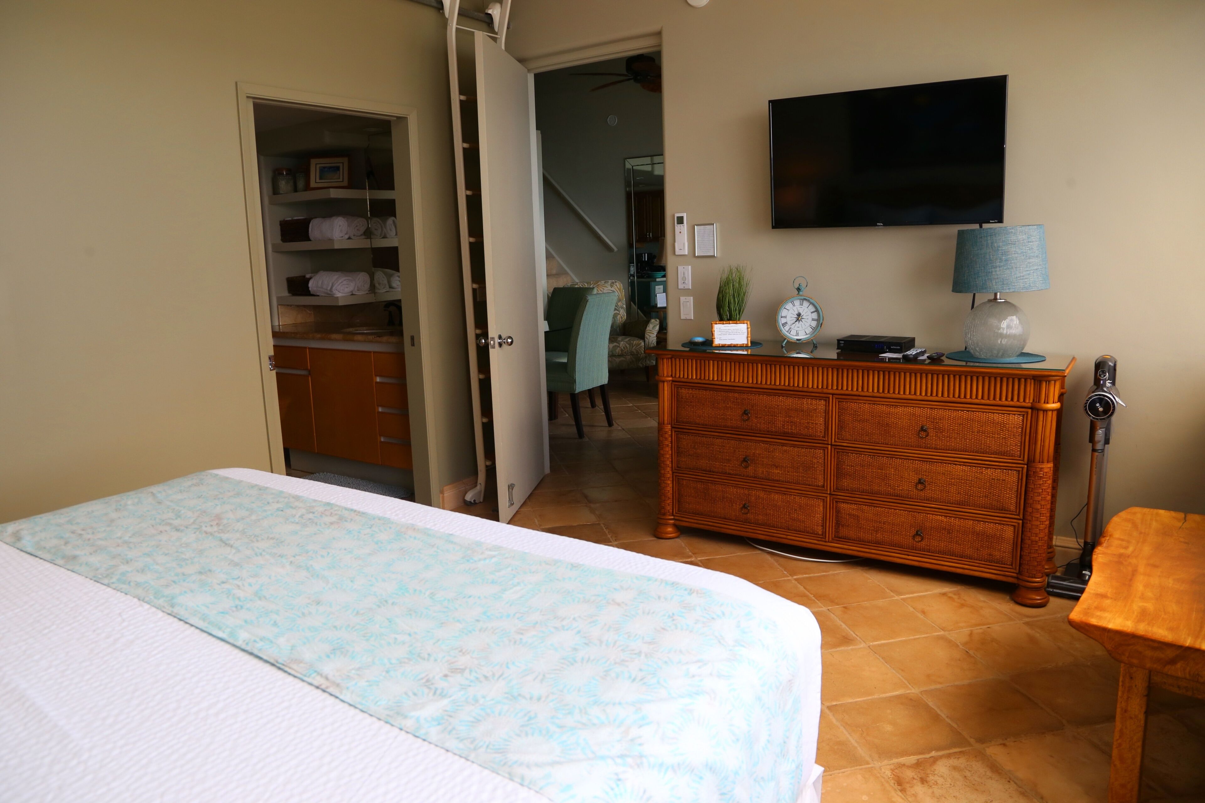 Papakea Ocean Front Resort