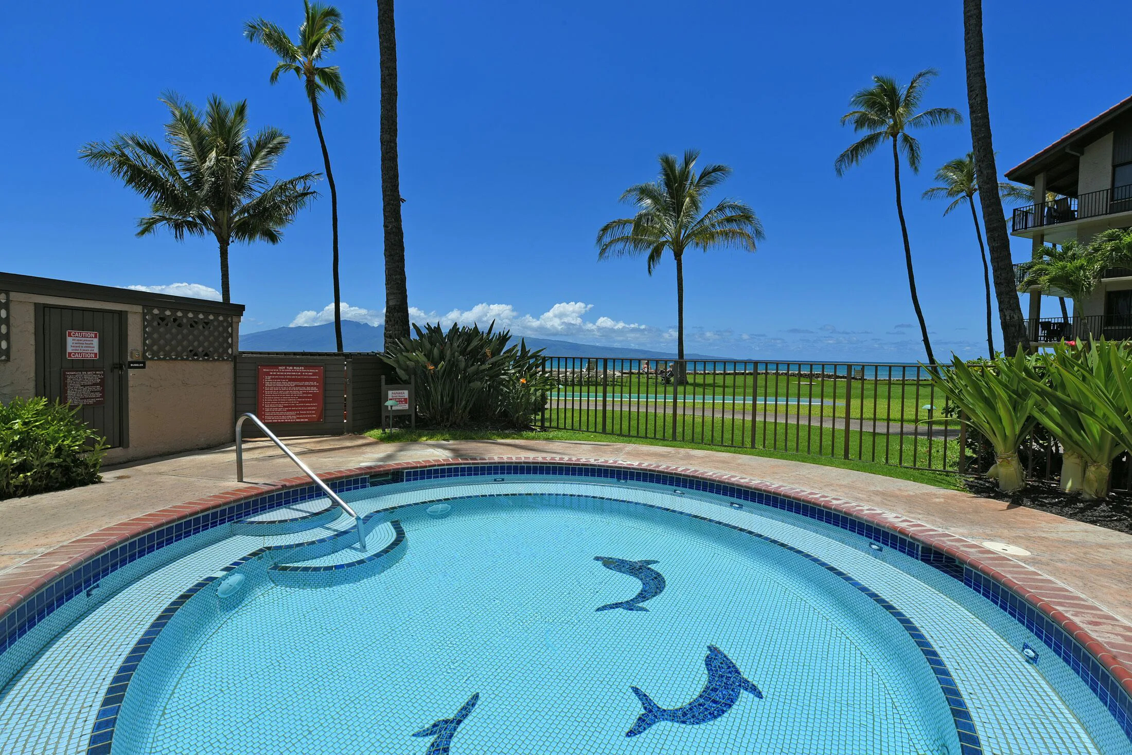 Papakea Ocean Front Resort
