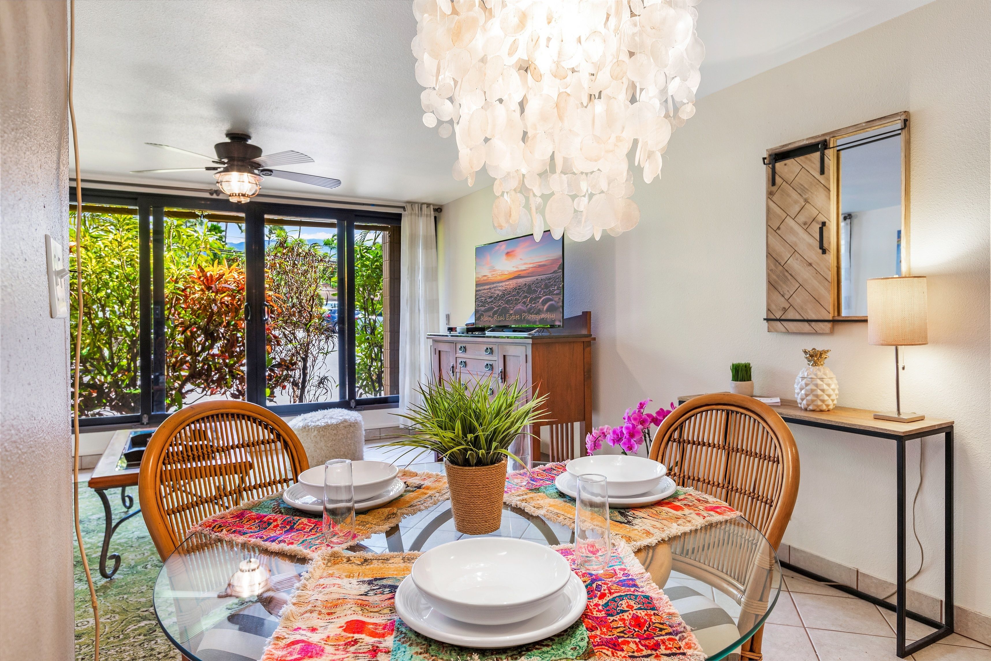 Kaleialoha by Hula Hideaway