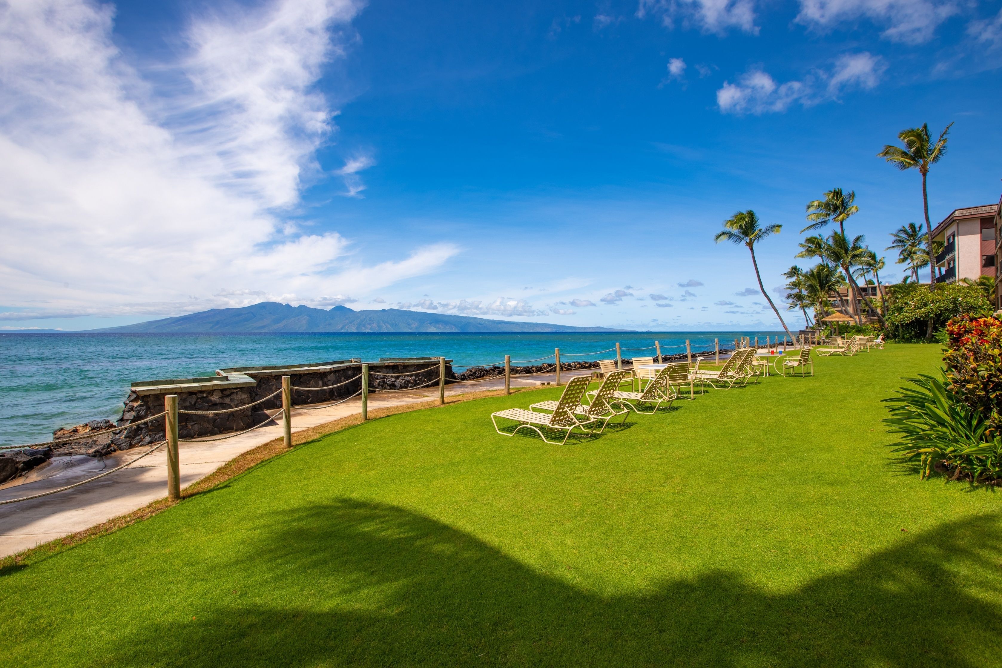 Kaleialoha by Hula Hideaway