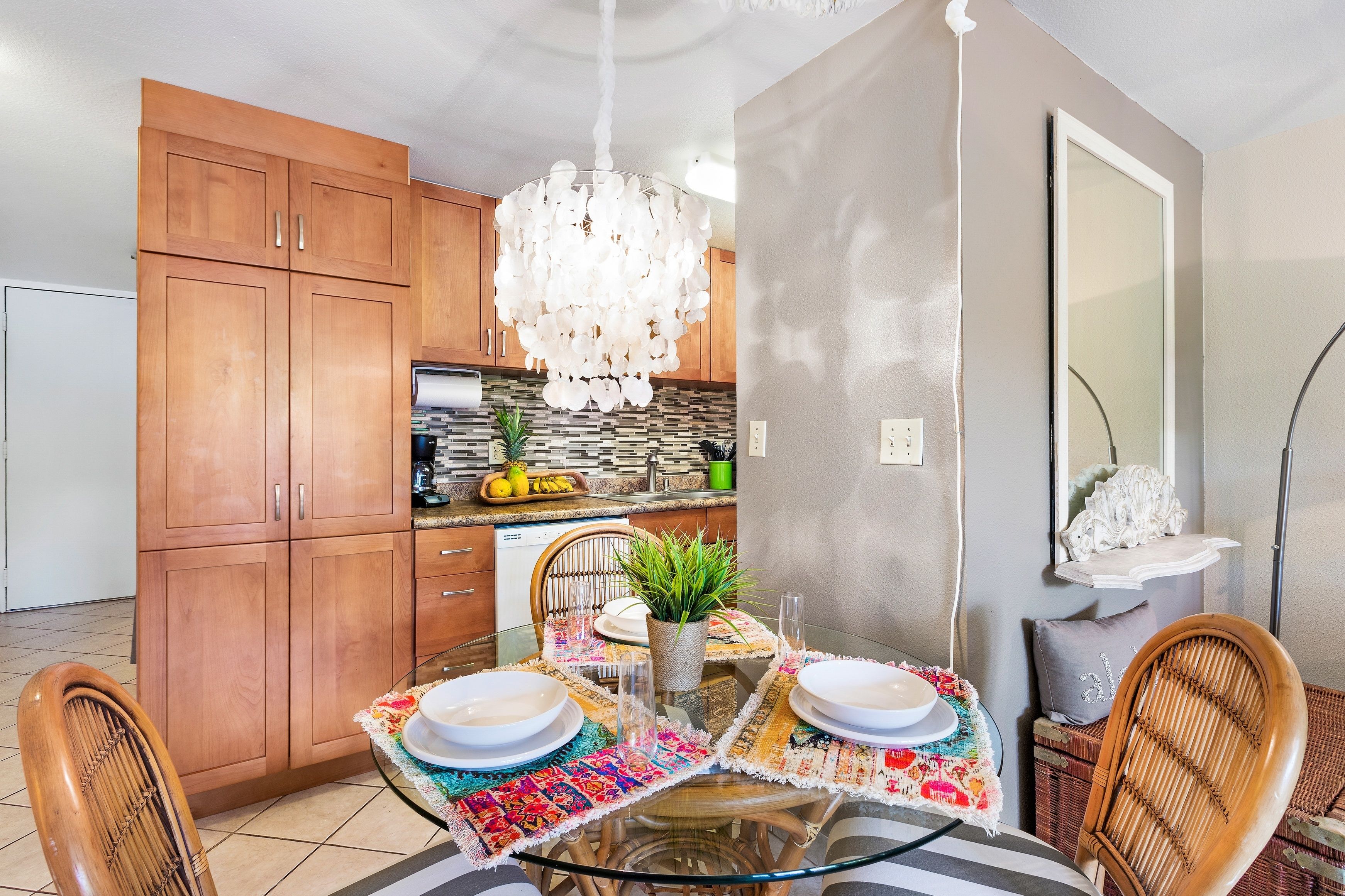 Kaleialoha by Hula Hideaway