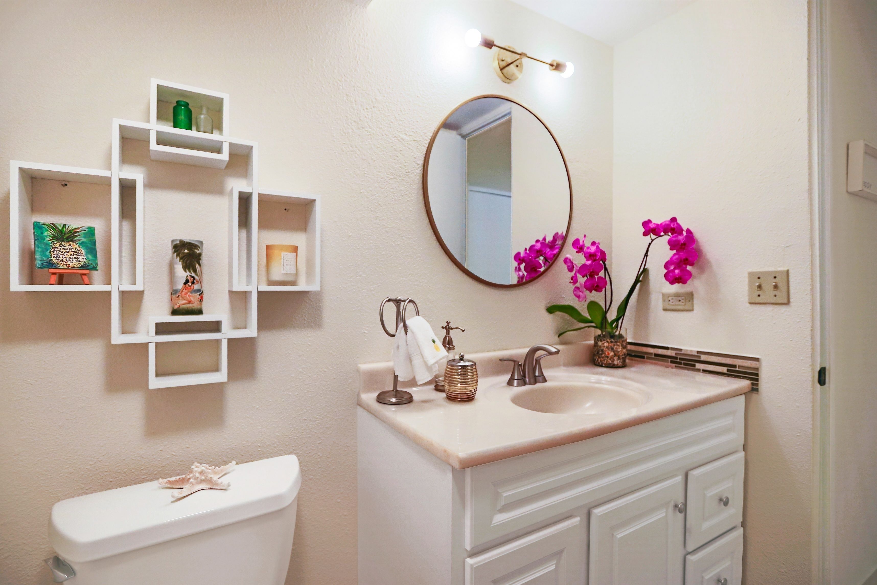 Kaleialoha by Hula Hideaway