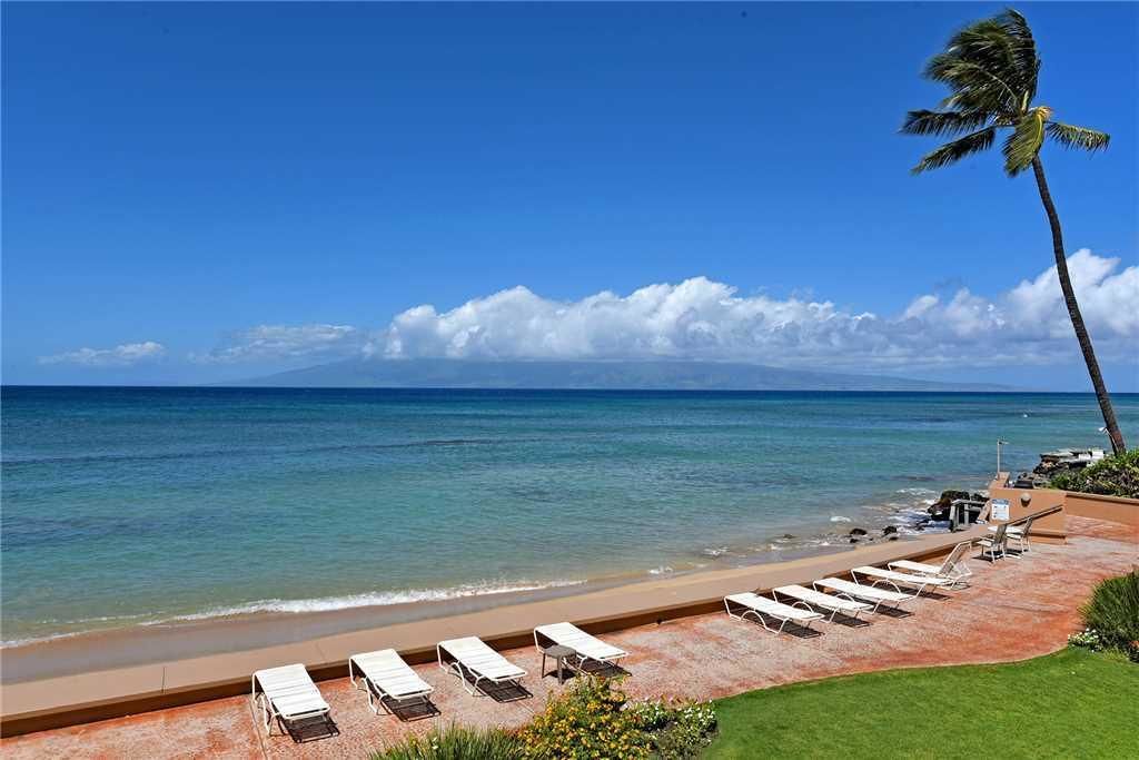 Makani Sands by RedAwning