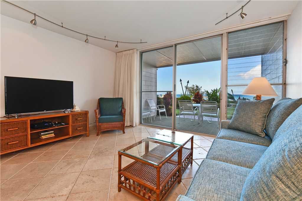 Makani Sands by RedAwning