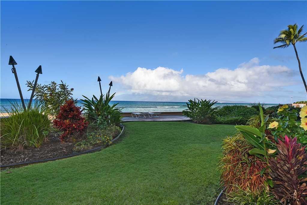 Makani Sands by RedAwning