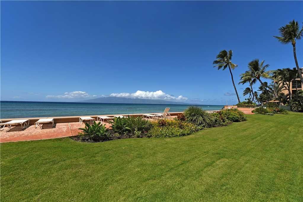 Makani Sands by RedAwning