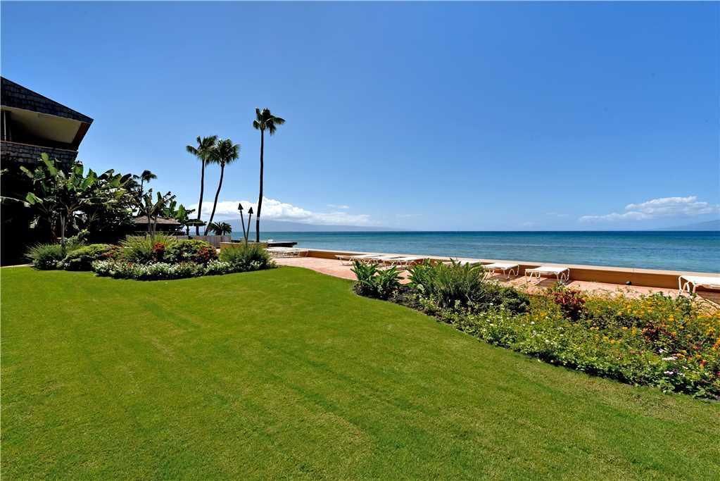 Makani Sands by RedAwning