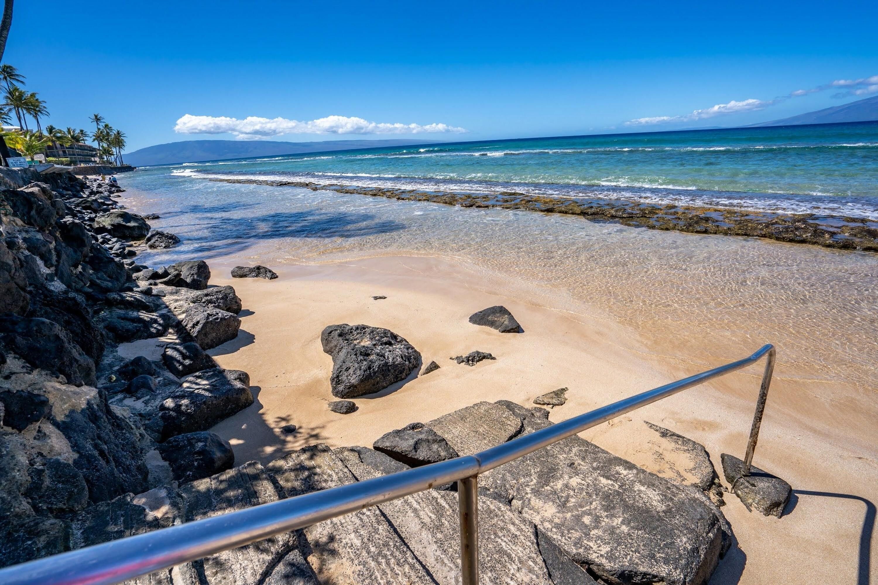 Paki Maui by Coldwell Banker Island Vacations