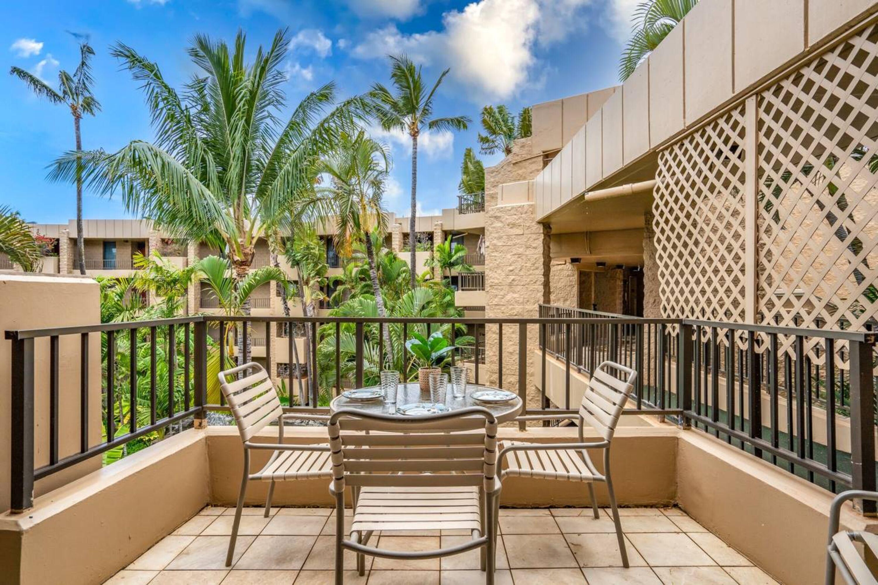 Paki Maui by Coldwell Banker Island Vacations