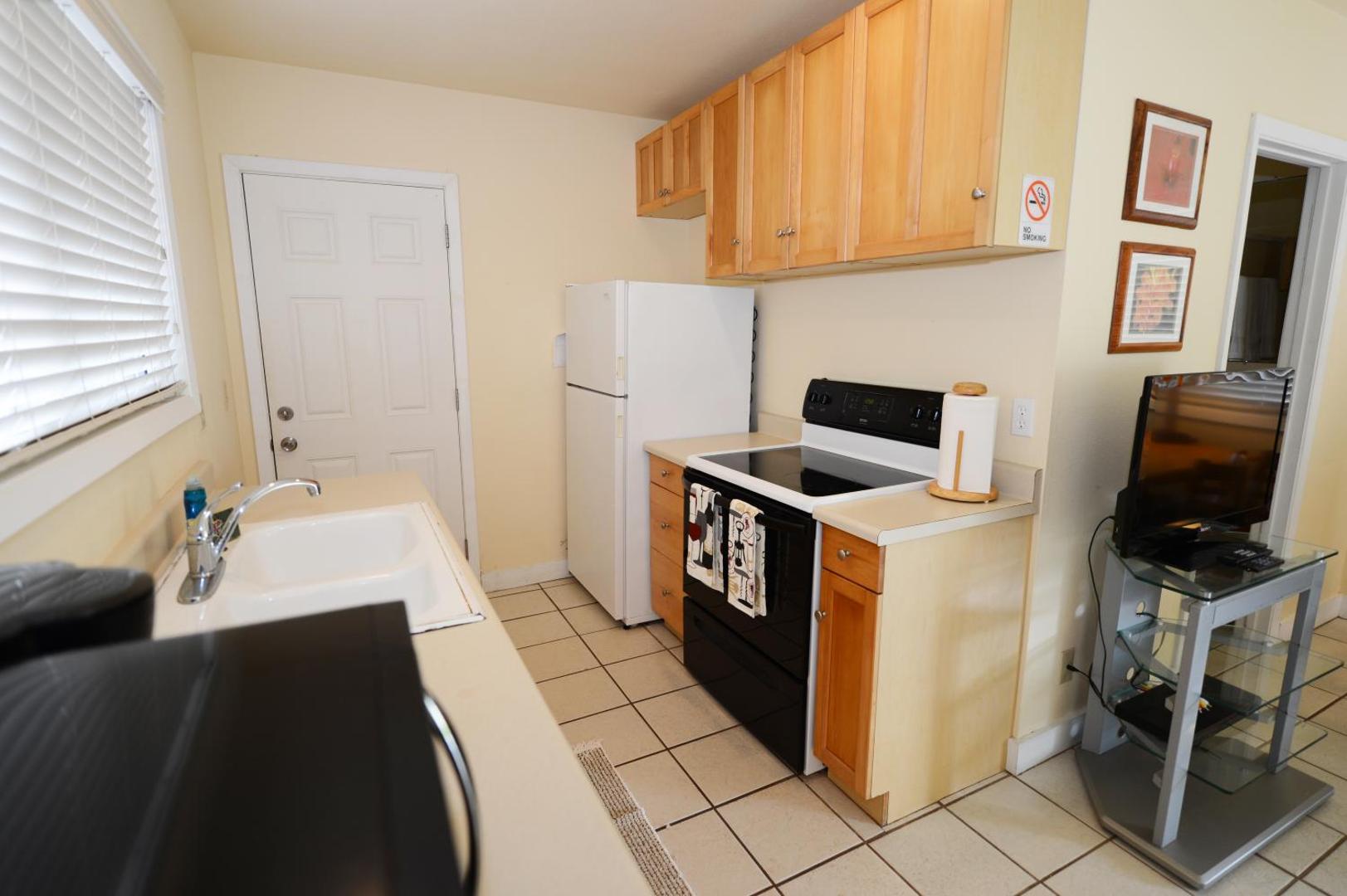 Waimanalo Beach Cottages