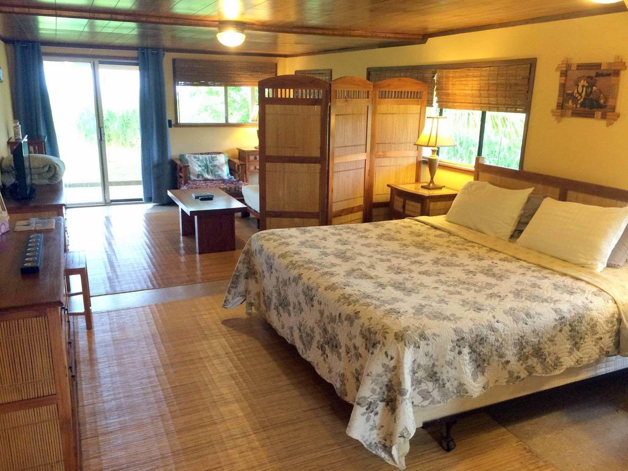 Hamakua Guest House