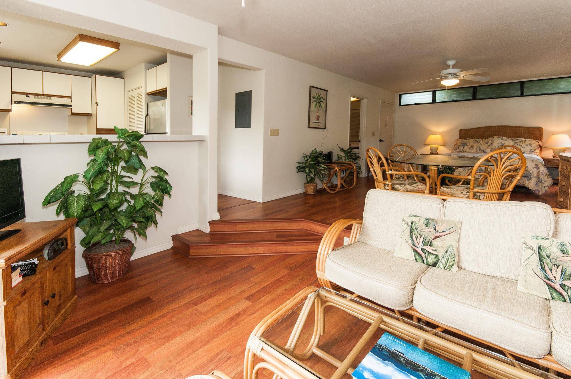 Princeville Oceanfront Villas