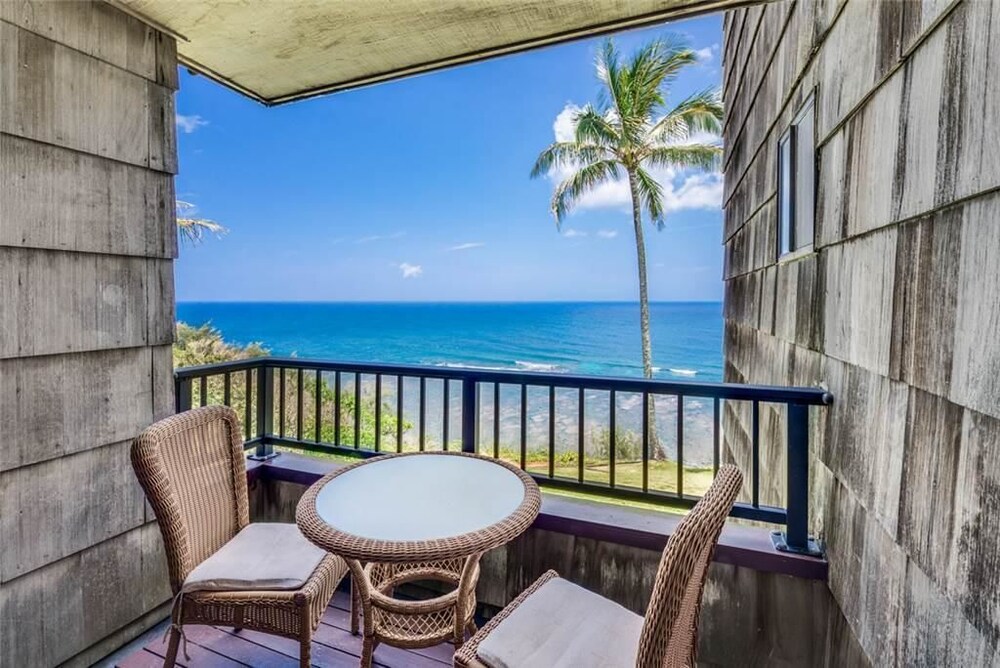 Sealodge at Princeville by RedAwning