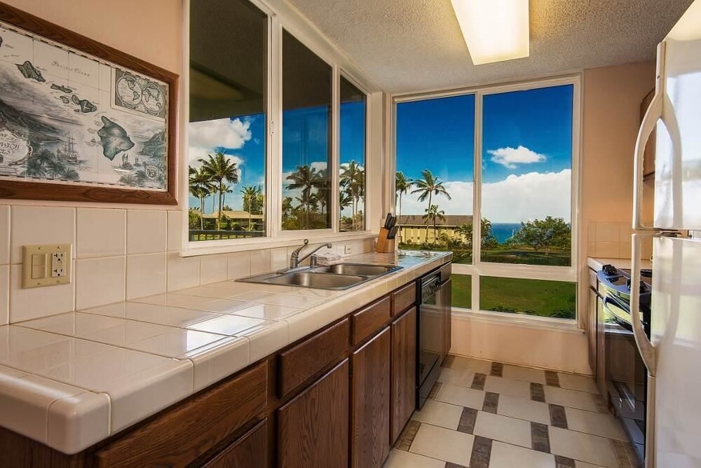 The Cliffs at Princeville by RedAwning