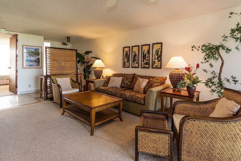 The Cliffs at Princeville by RedAwning