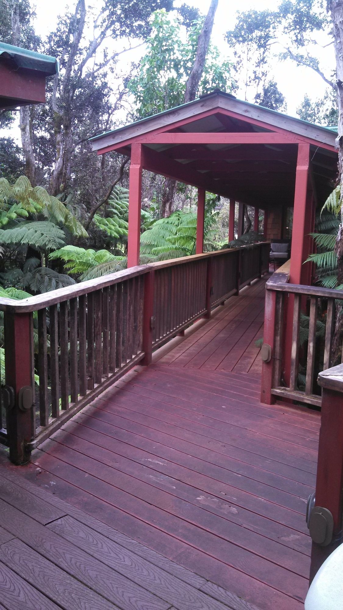 The Guest Cottages at Volcano Acres Tree House