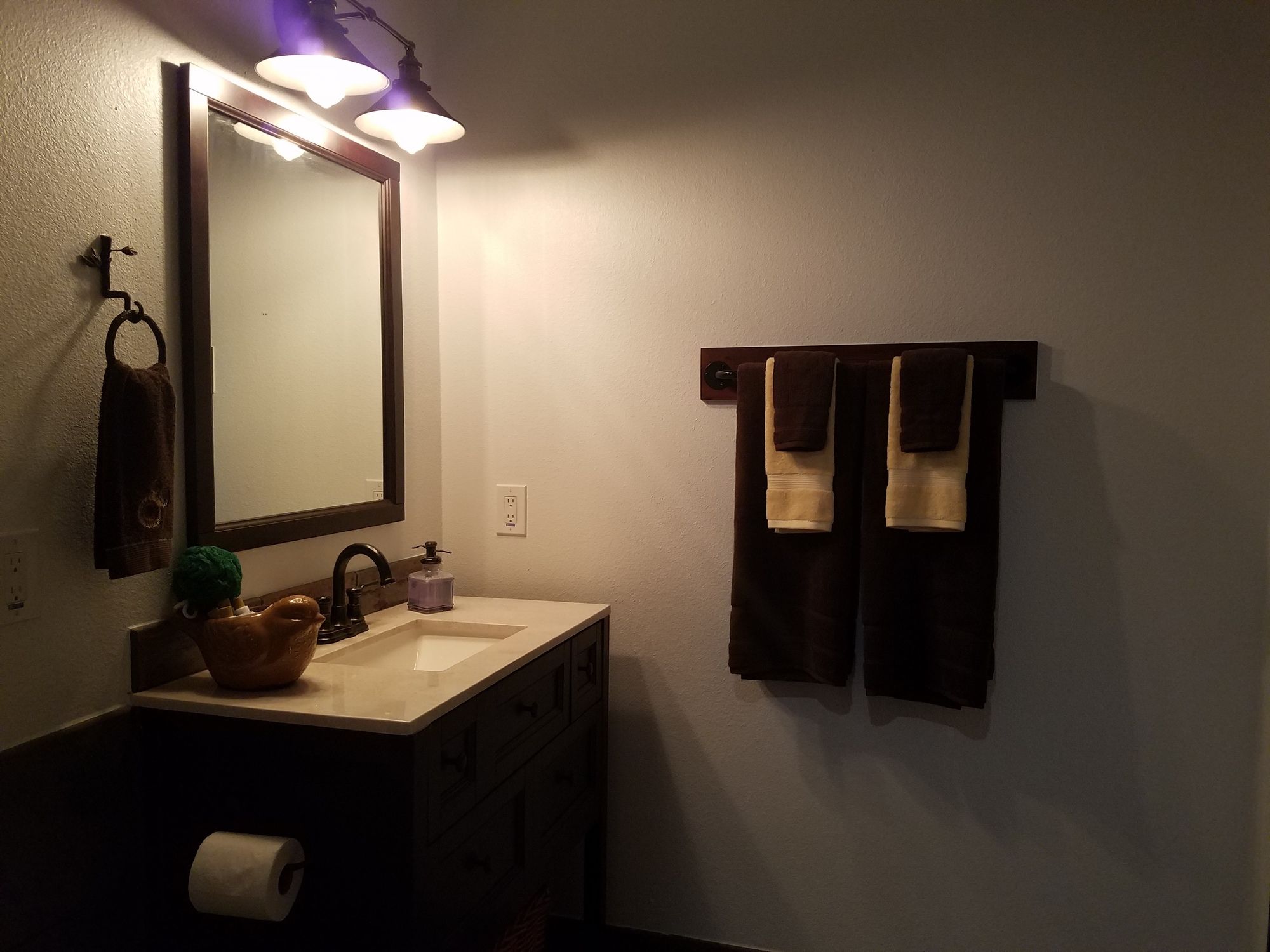 Volcano Acres Ranch Bed and Breakfast