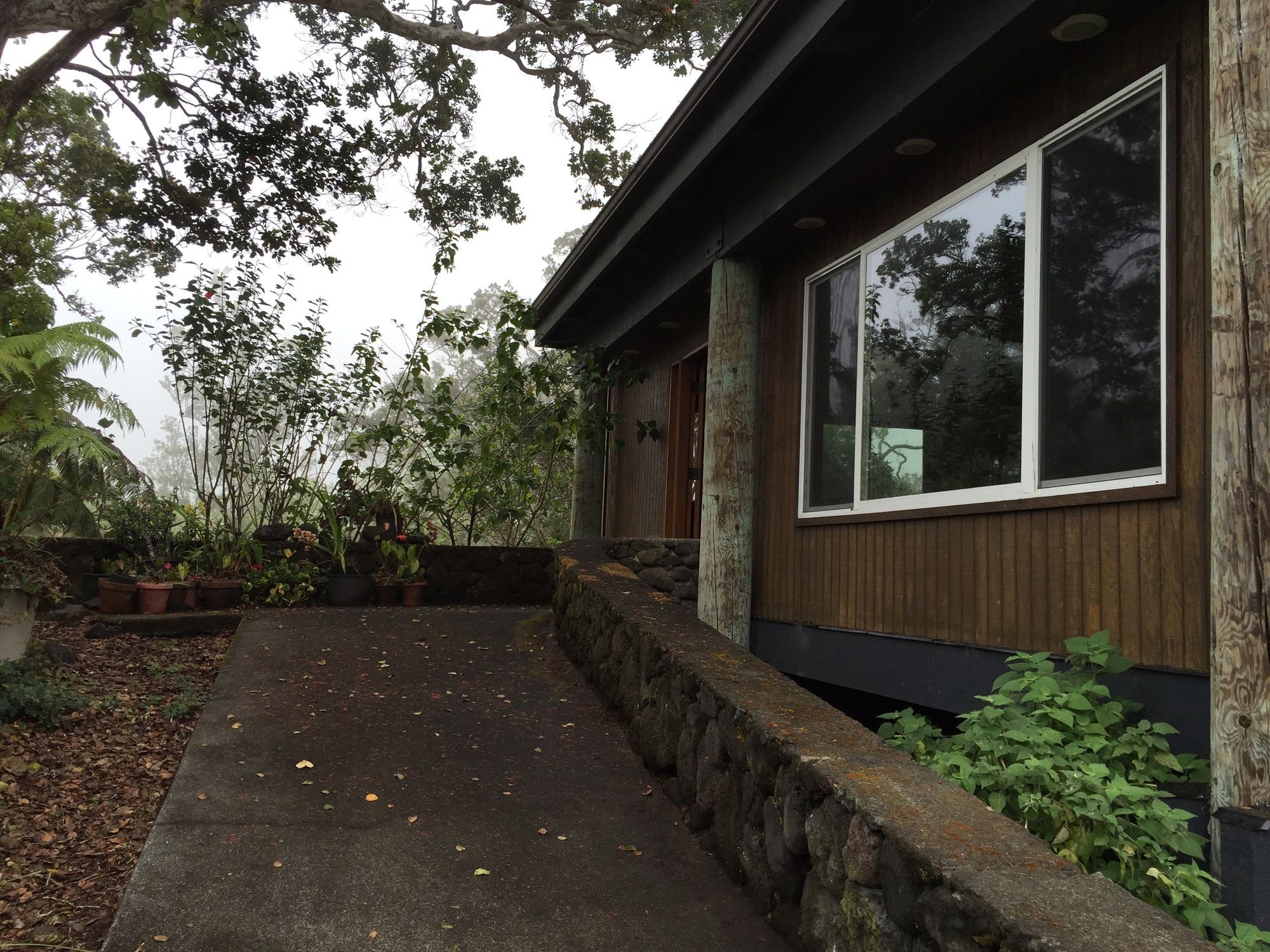 Volcano Acres Ranch Bed and Breakfast