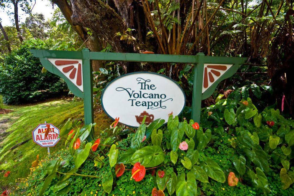 Volcano Teapot Cottage