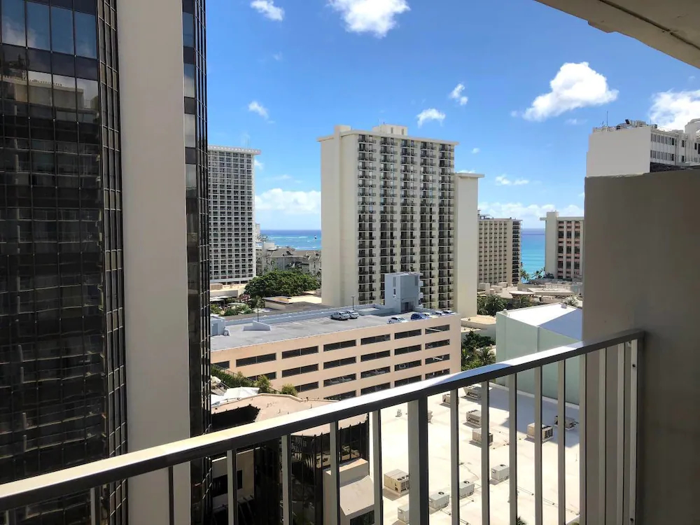 Marine Surf Waikiki