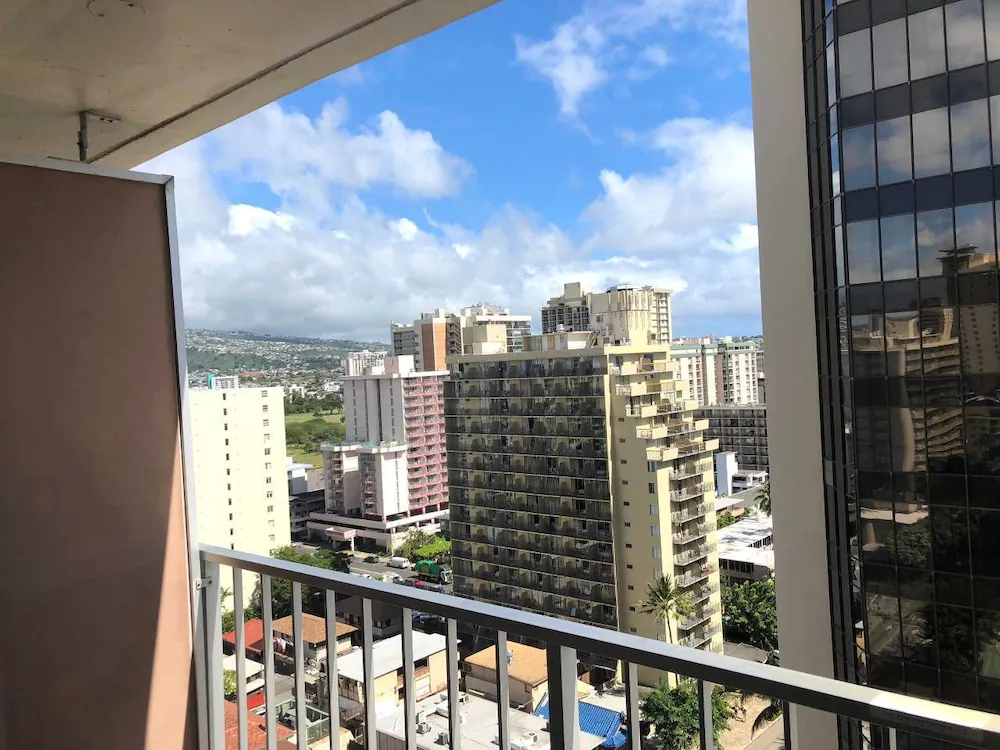 Marine Surf Waikiki