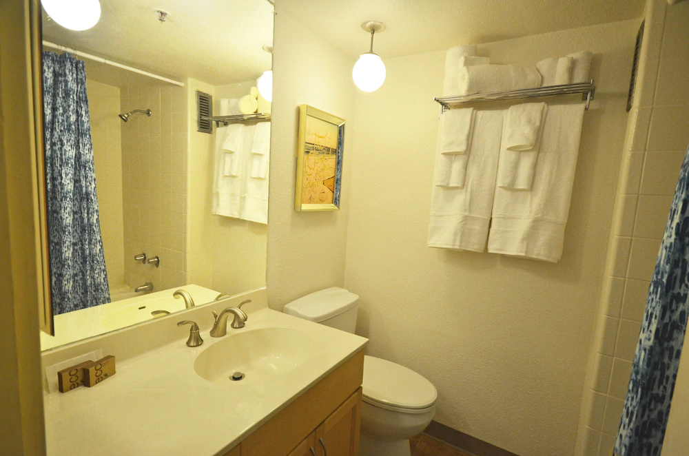 Marine Surf Waikiki by RedAwning