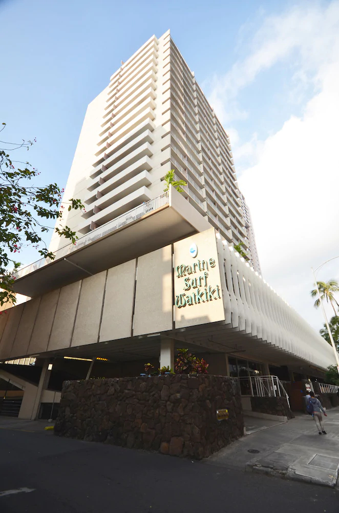 Marine Surf Waikiki by RedAwning