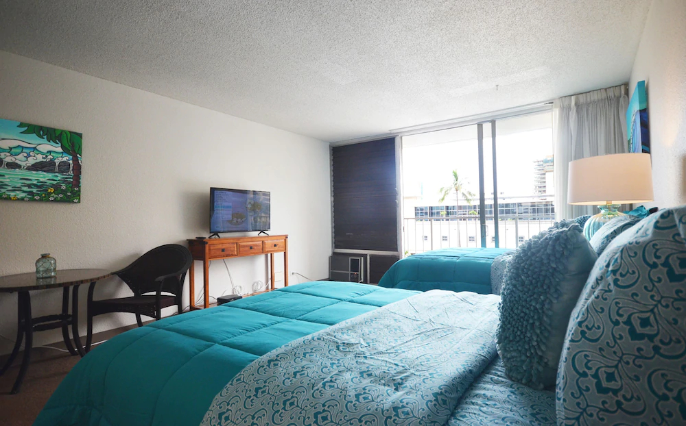 Marine Surf Waikiki by RedAwning