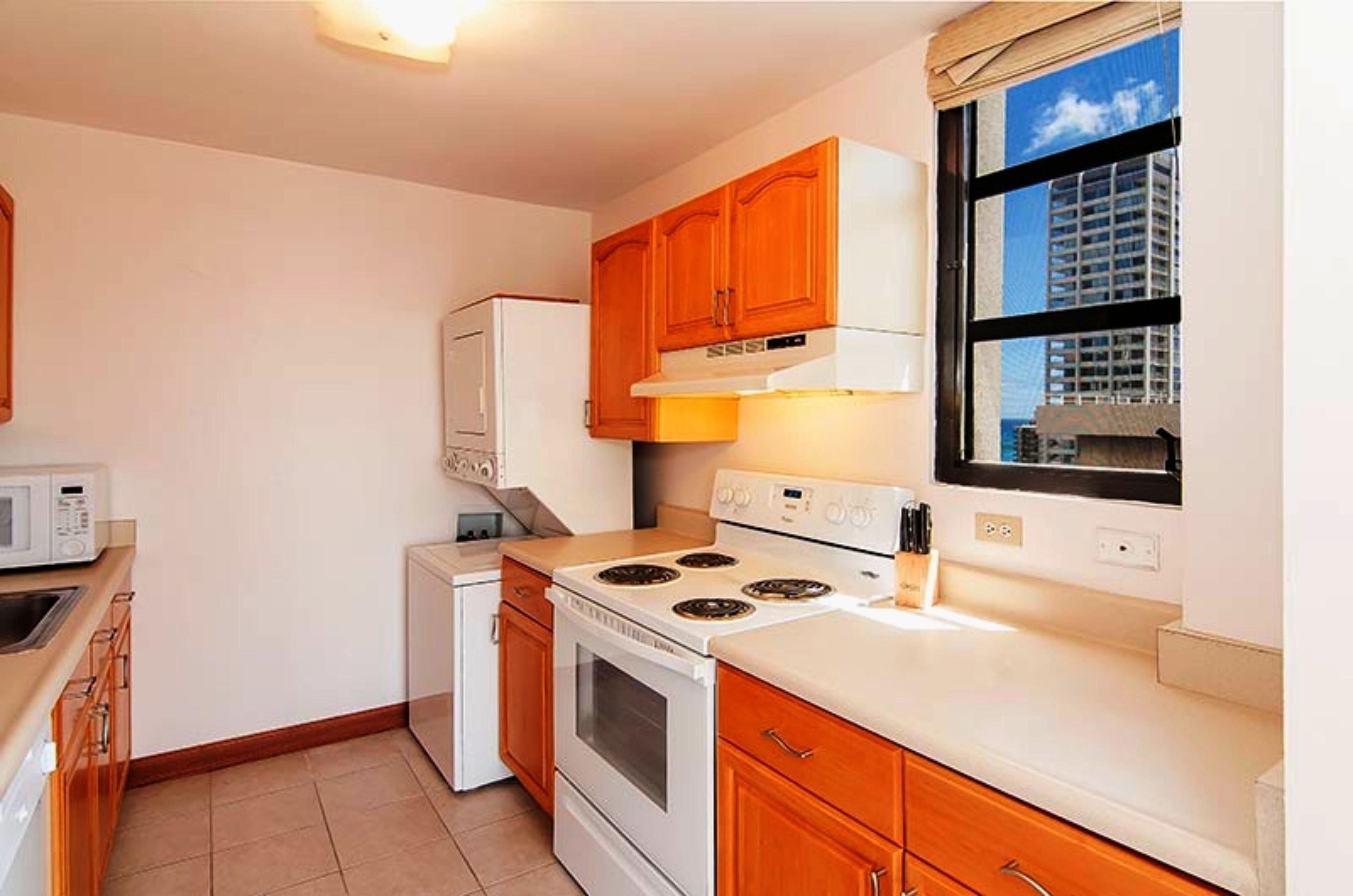 Royal Aloha Waikiki Aloha Tower-Waikiki Skytower