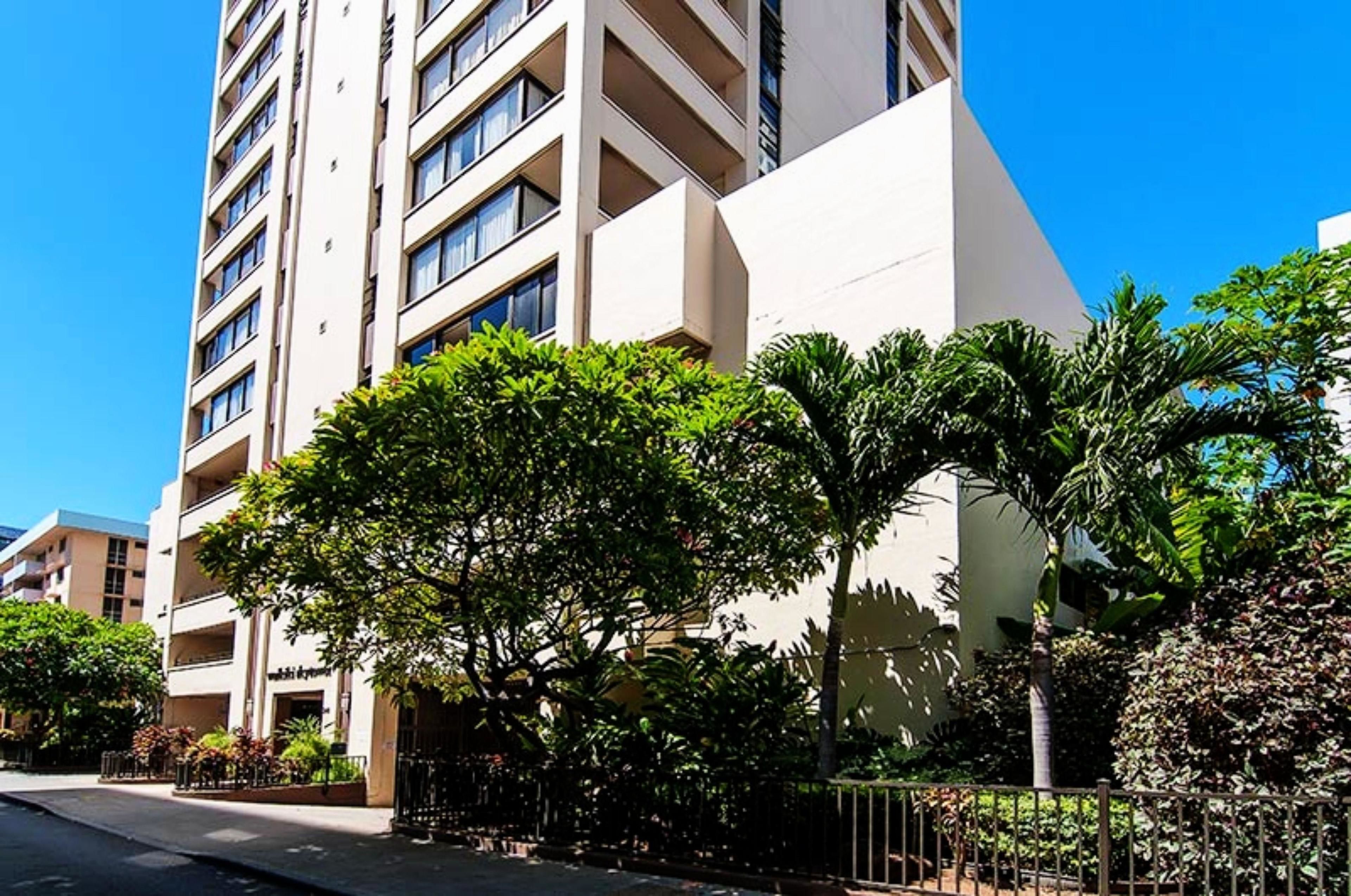 Royal Aloha Waikiki Aloha Tower-Waikiki Skytower