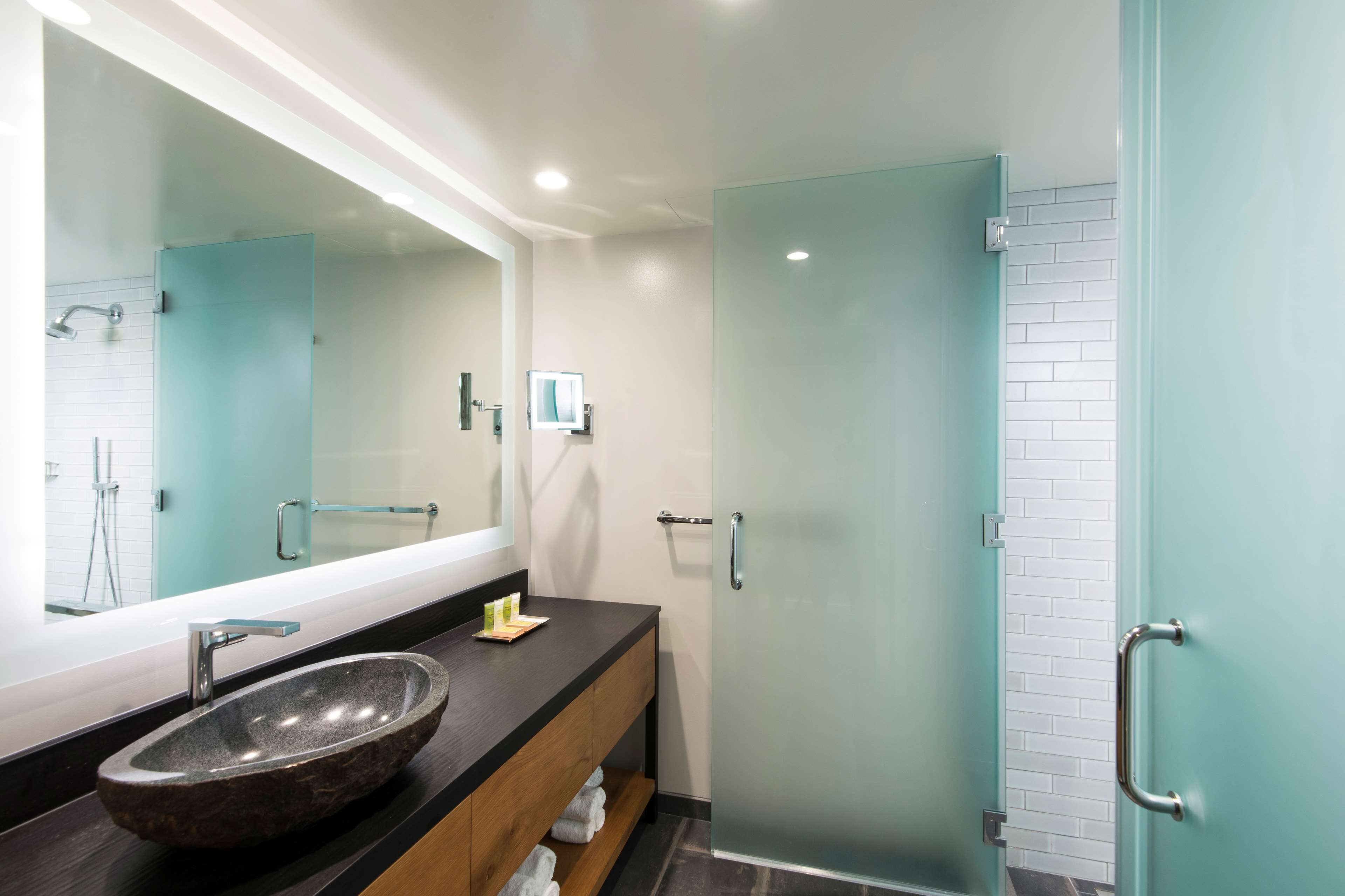 Hilton Grand Vacations Club Ocean Tower Waikoloa Village