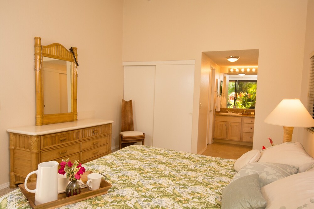 Waikoloa Villas by RedAwning